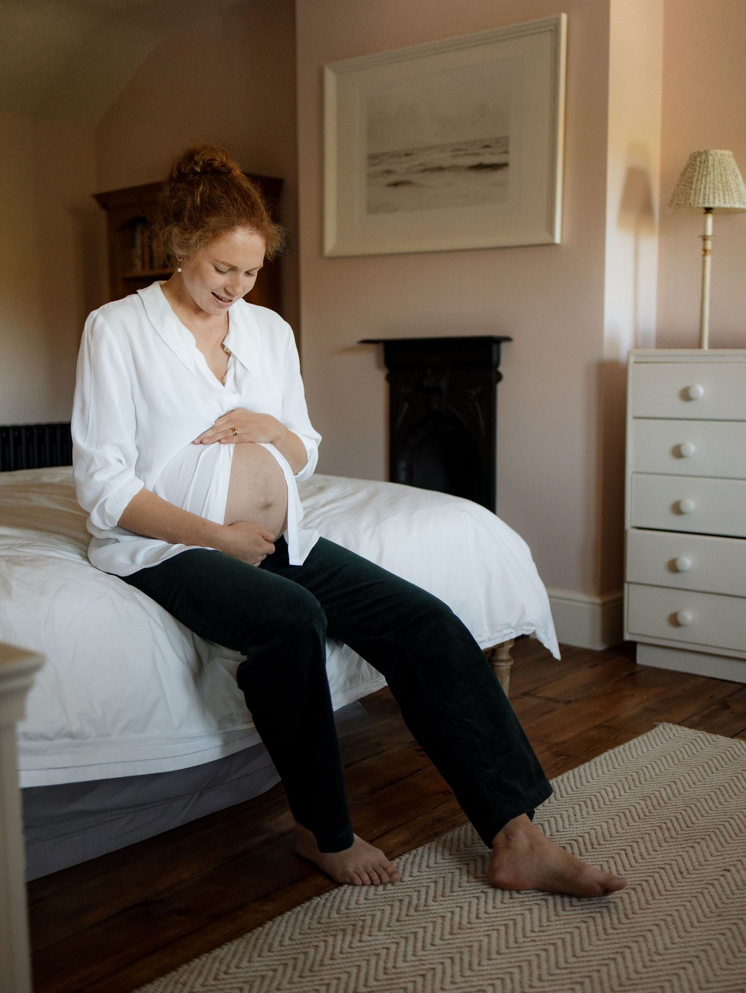 Natural maternity portrait at home in Kings Worthy, Winchester
