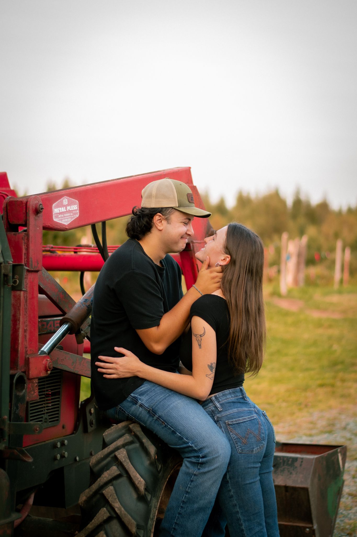 séance photo country, cowboy et cowgirl, photographe en Beauce, Saint-Joseph-de-Beauce, western, couple, amour