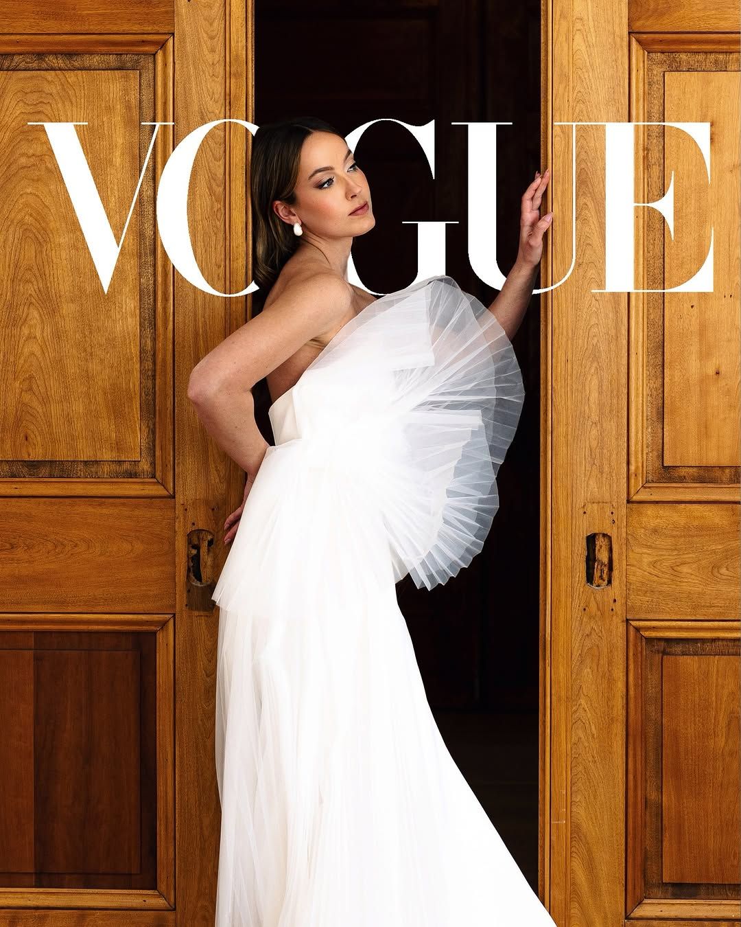 A series of fashion photos showing a white tulle dress against wooden paneled walls in an elegant indoor setting in Italy.