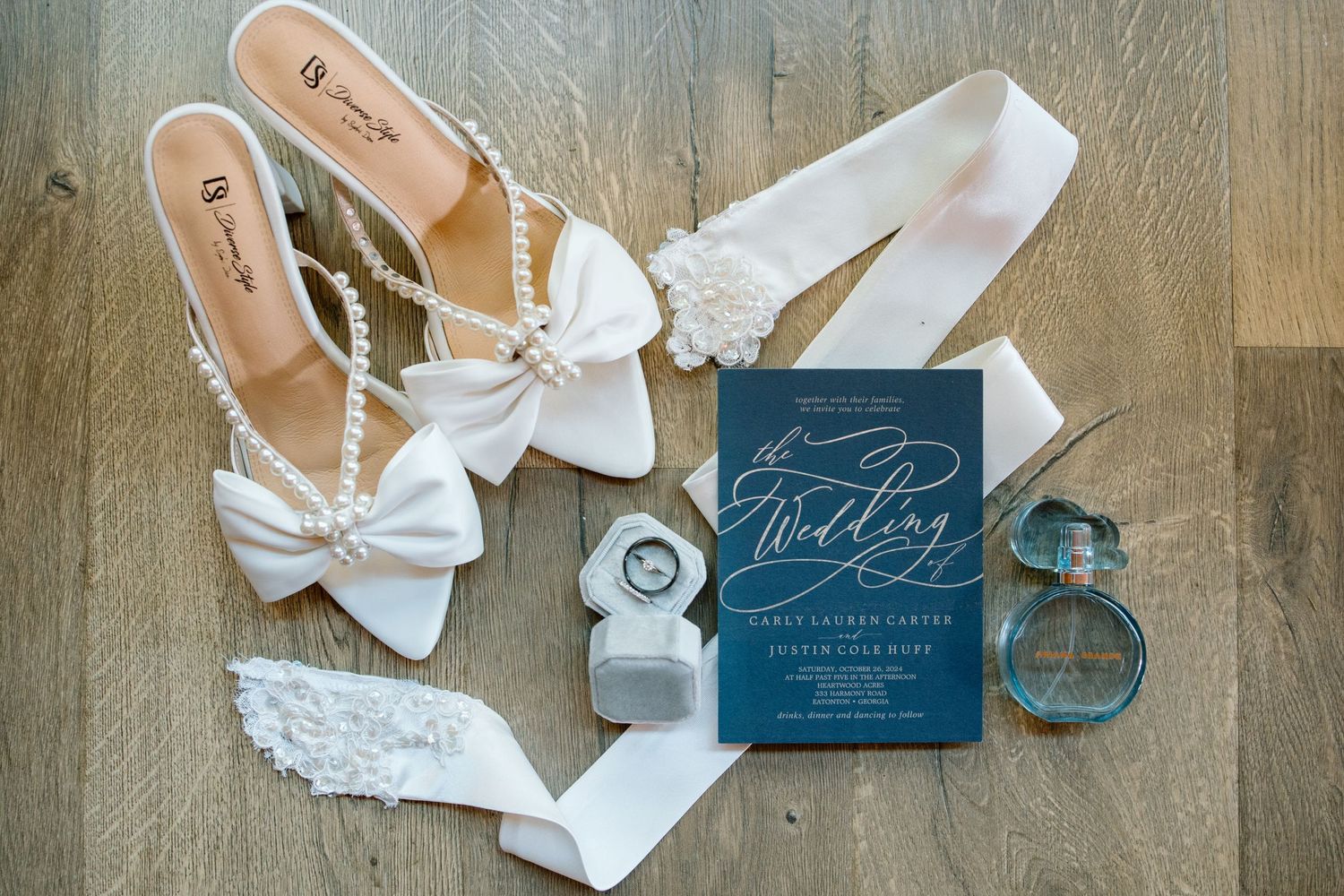 Kenzie Brooke Photography offers expert photography services, specializing in portraits, events, and special moments.