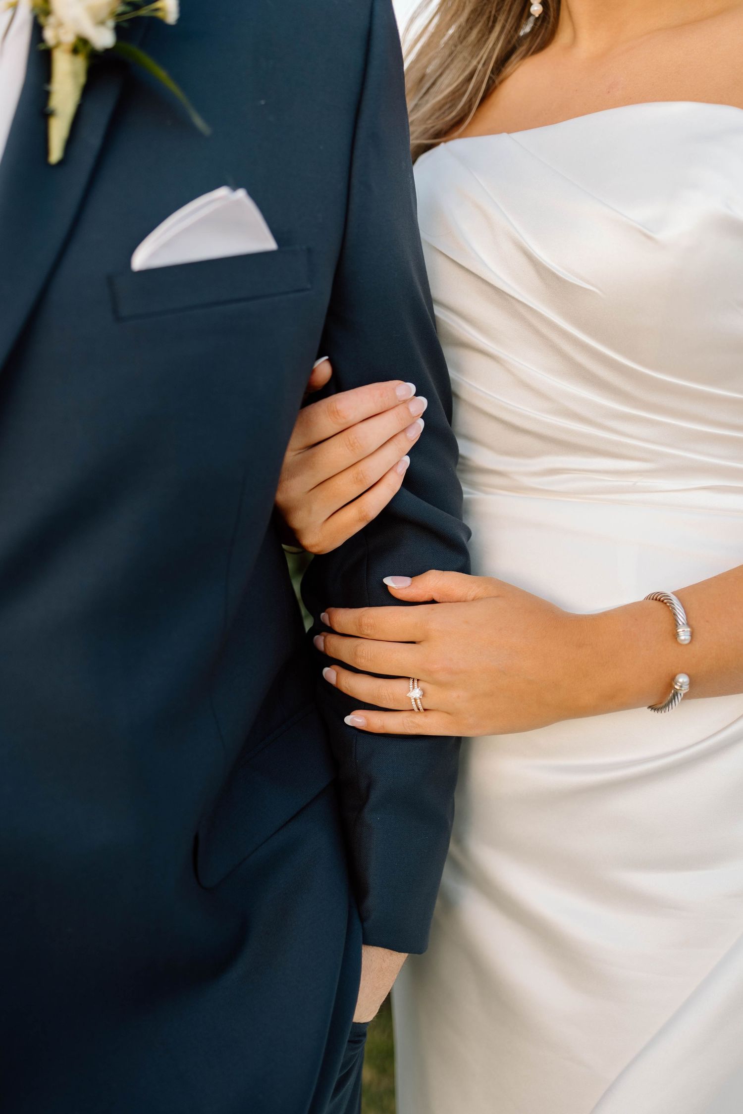 Kenzie Brooke Photography offers expert photography services, specializing in portraits, events, and special moments.