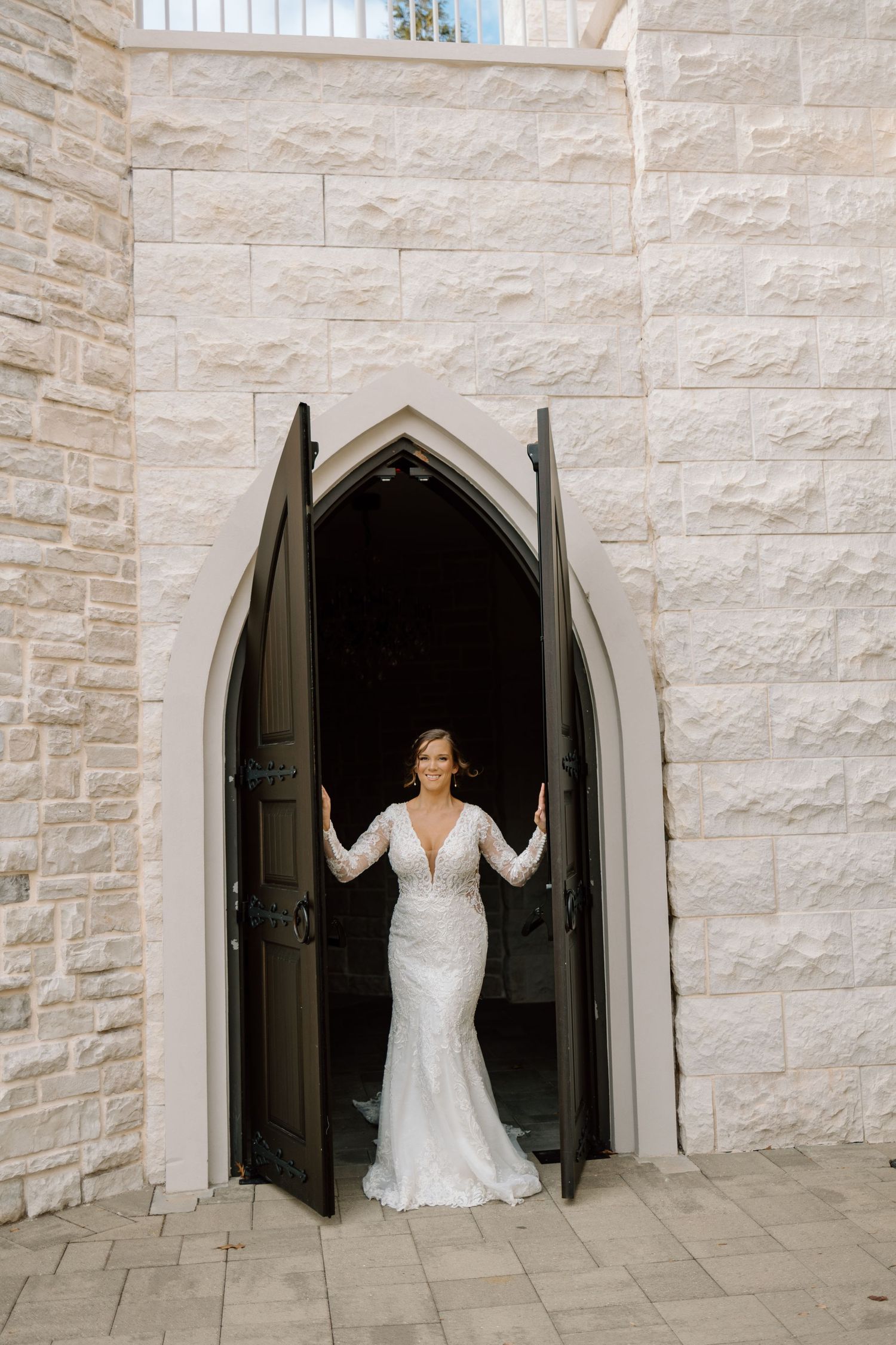 Kenzie Brooke Photography offers expert photography services, specializing in portraits, events, and special moments.