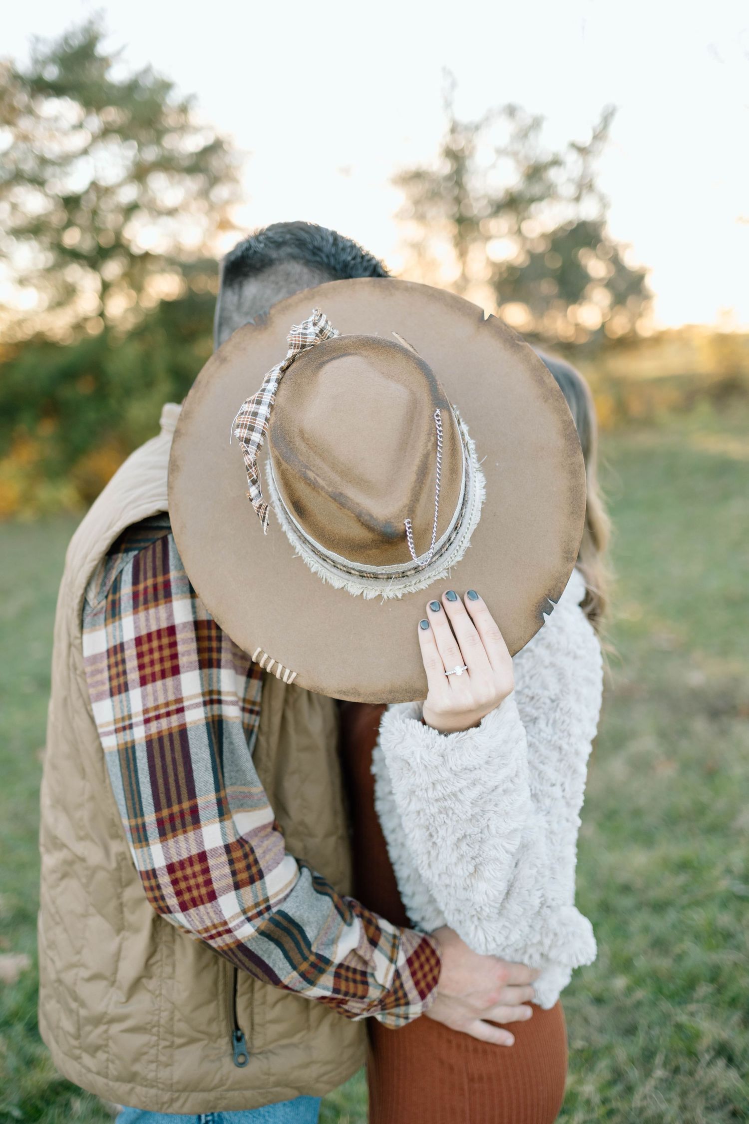 Kenzie Brooke Photography offers expert photography services, specializing in portraits, events, and special moments.