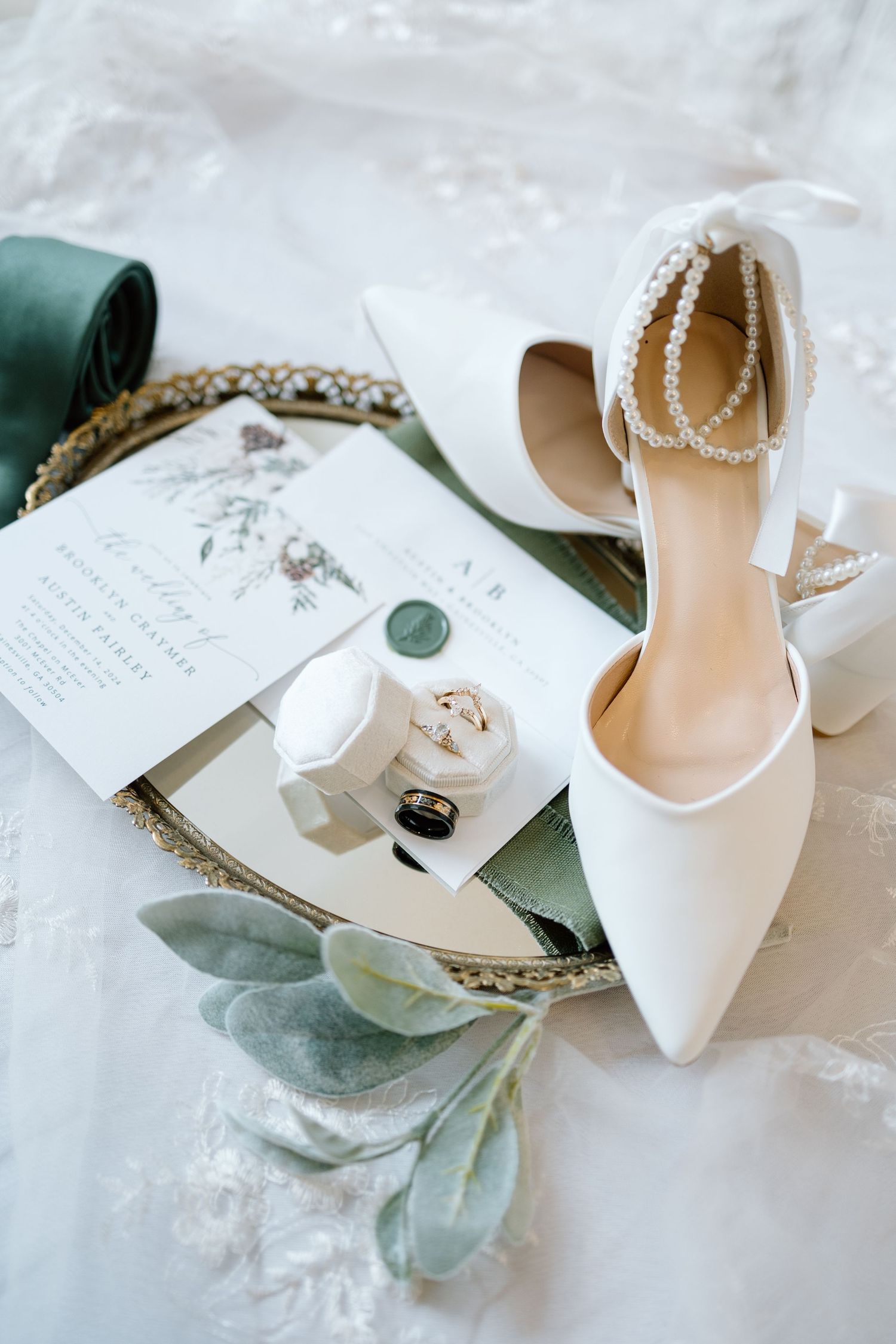 Kenzie Brooke Photography offers expert photography services, specializing in portraits, events, and special moments.
