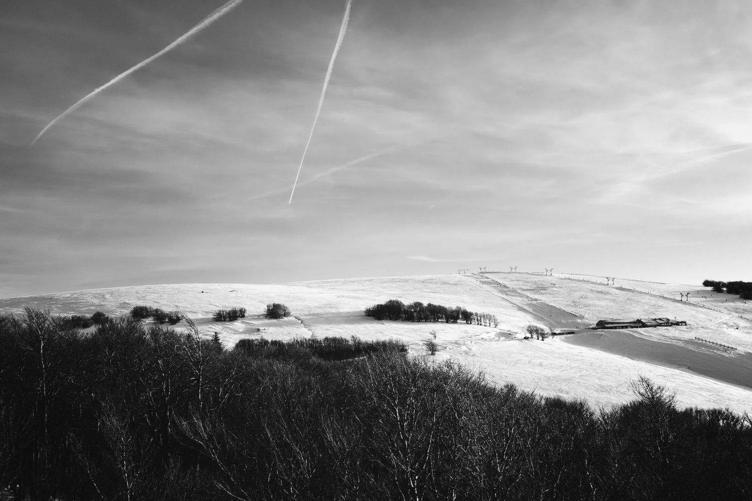 Paysage immortalisé, ambiance graphique, lumière contrastée