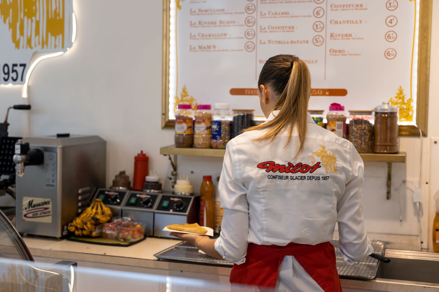 Photographies en cafés hôtels et restaurants , lumière epurée et ambiance travaillée