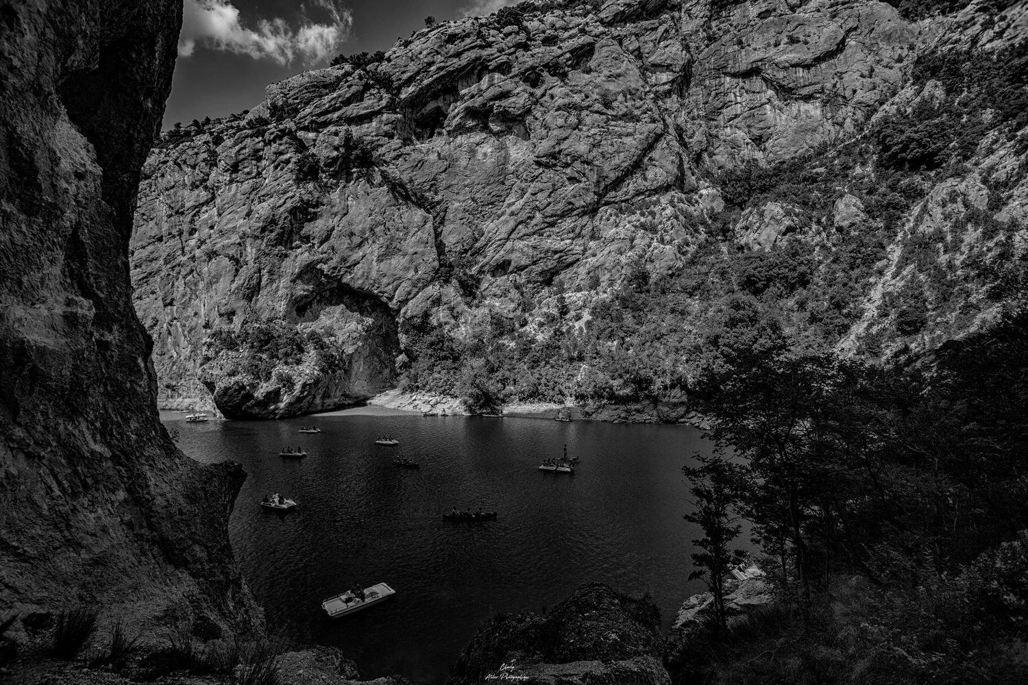 Paysage immortalisé, ambiance graphique, lumière contrastée