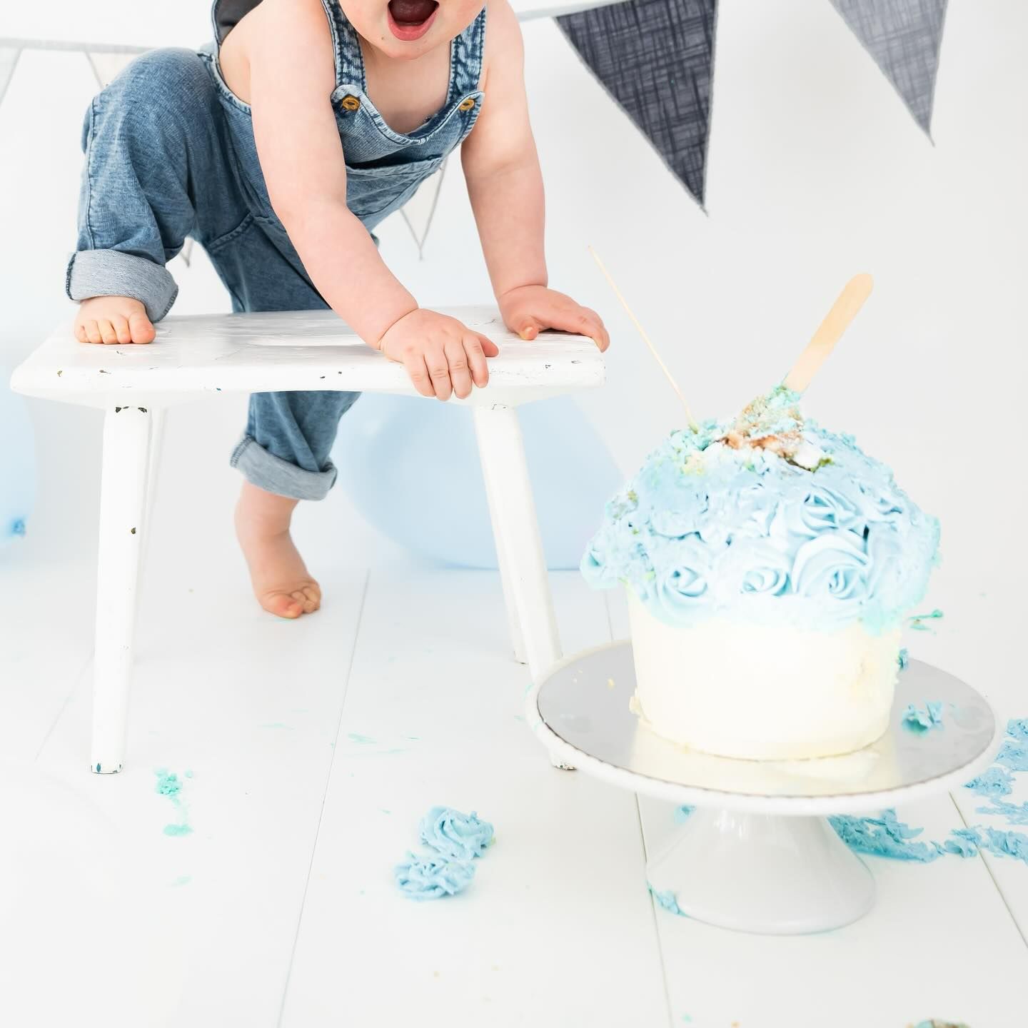 barnfotograf smash the cake