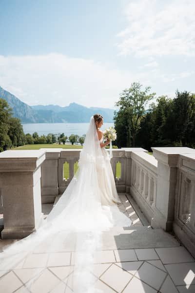 Getting Ready Braut Schloss Traunsee