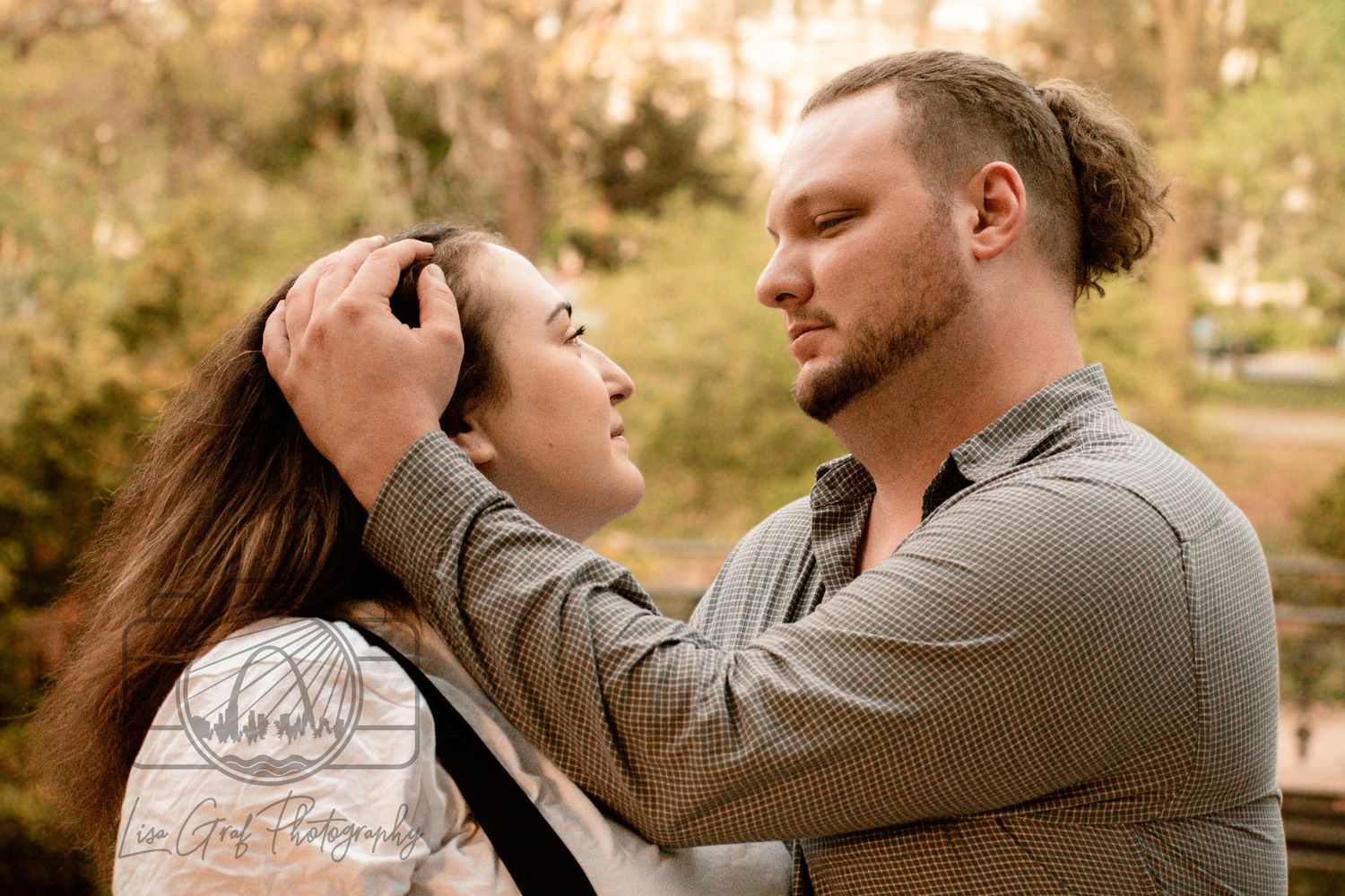 A St. Louis City photographer who focuses on Family Lifestyle and Pet Photography