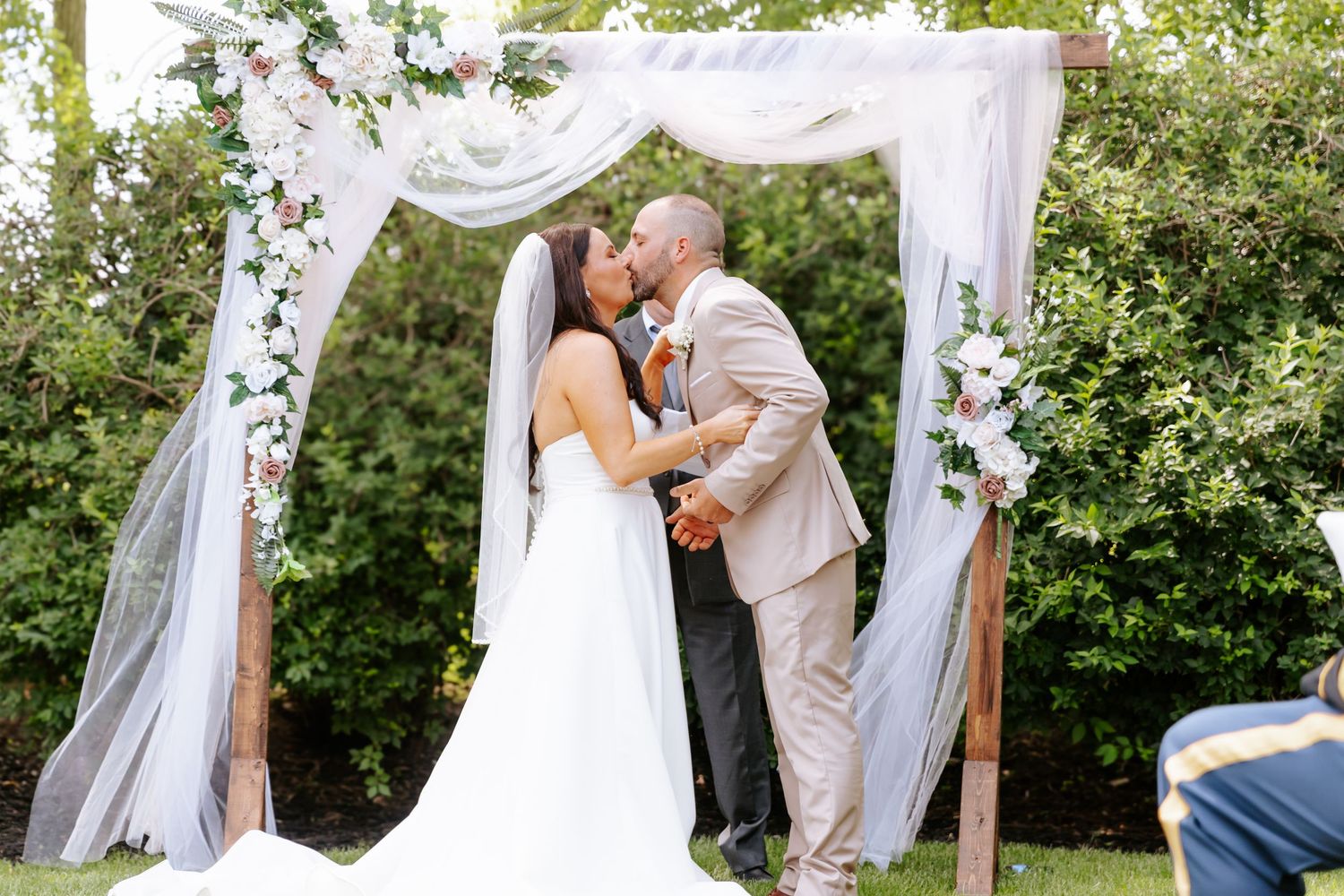Small Wedding / Backyard wedding