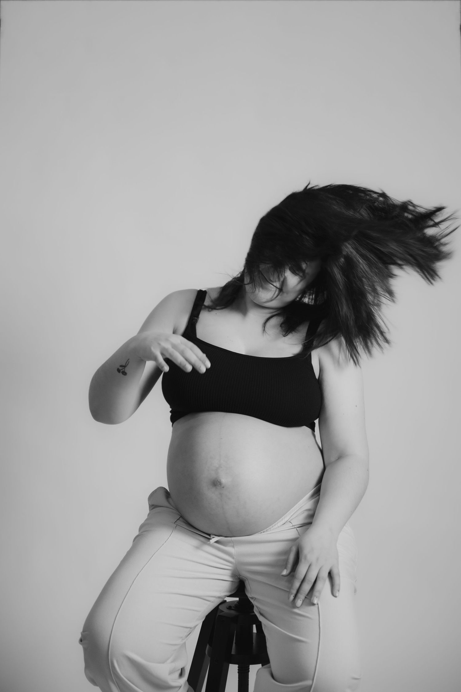 Sessão de maternidade em estudio