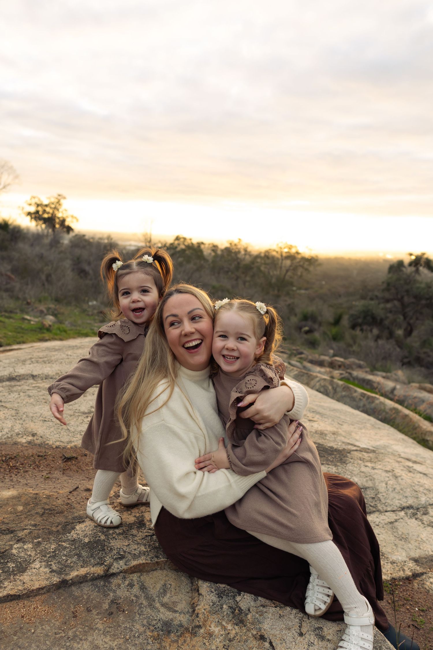 Perth Family Photographer, perth hills maternity family girl mums