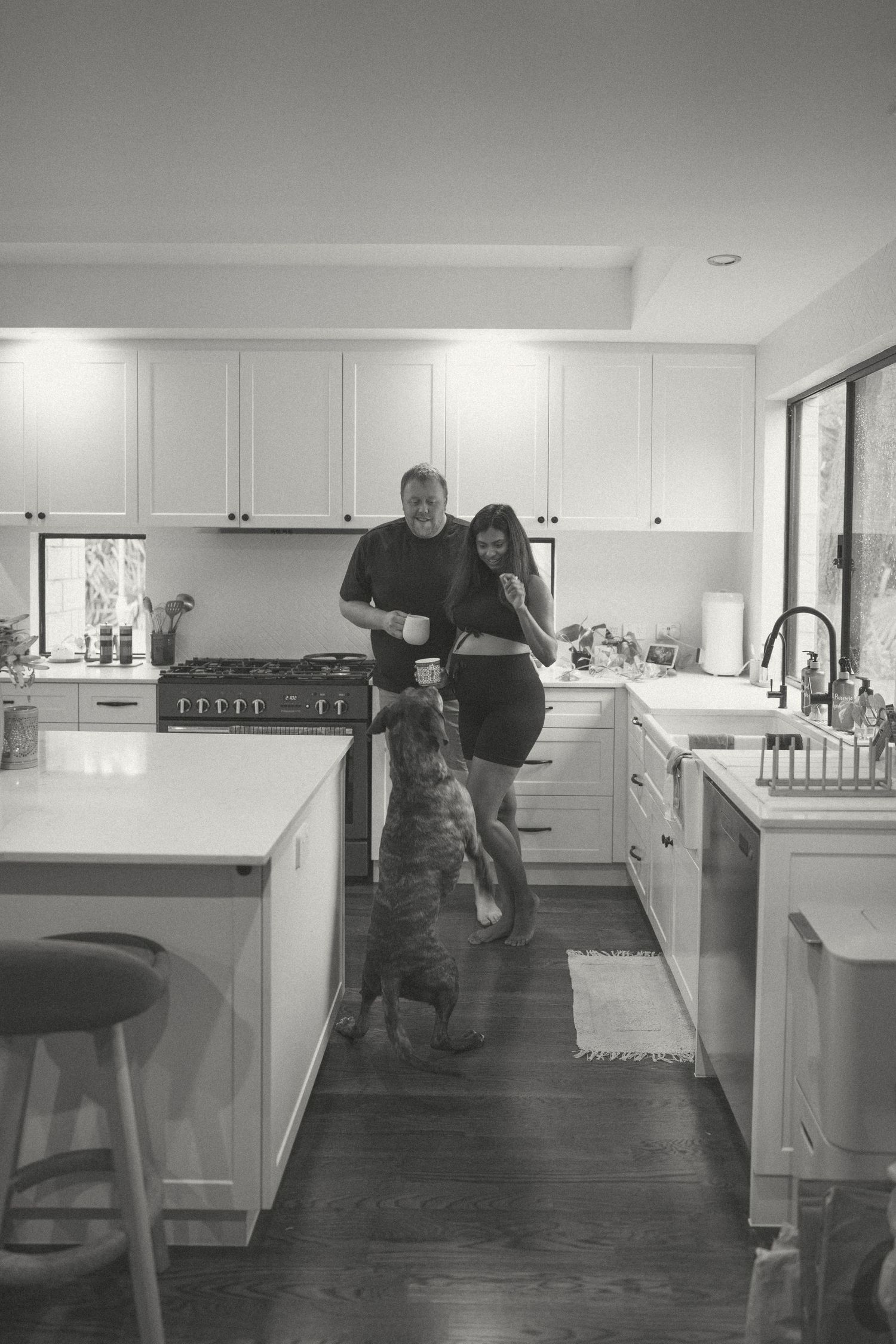 Perth Maternity Photographer family photographer 
documentary style photoshoot in home session