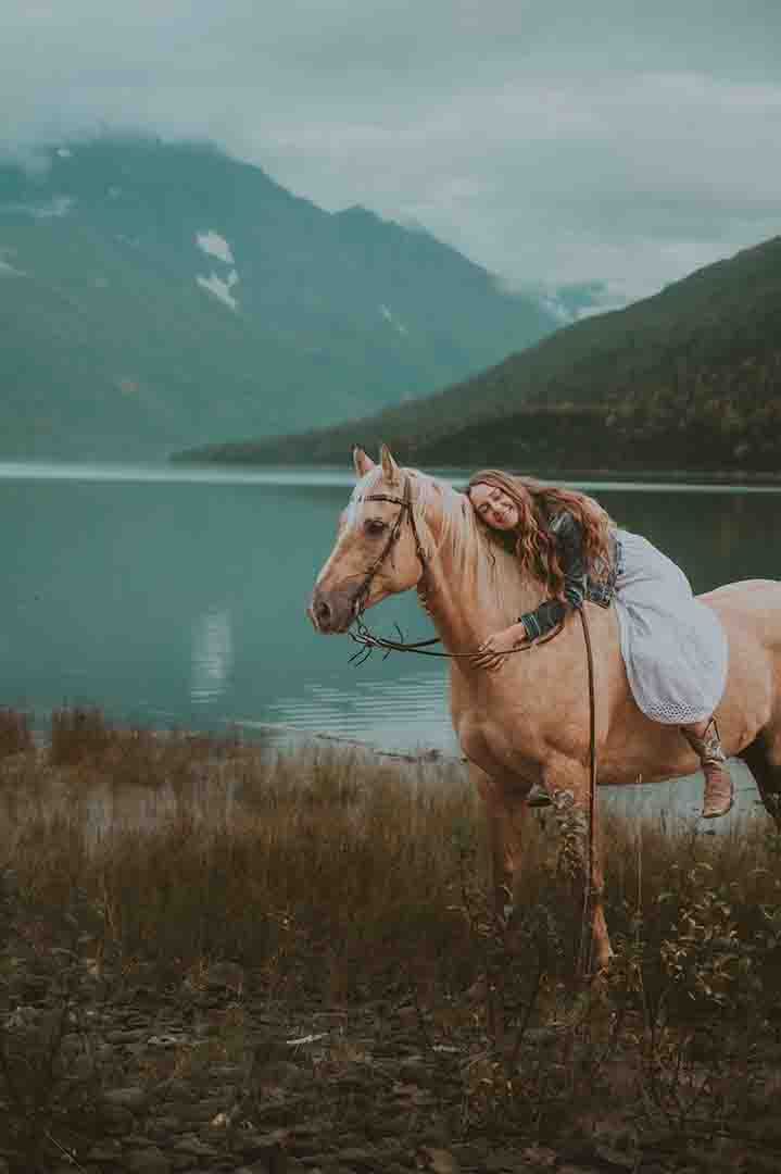 Equine portraits horse Photography in Alaska by North and Wild High School Senior