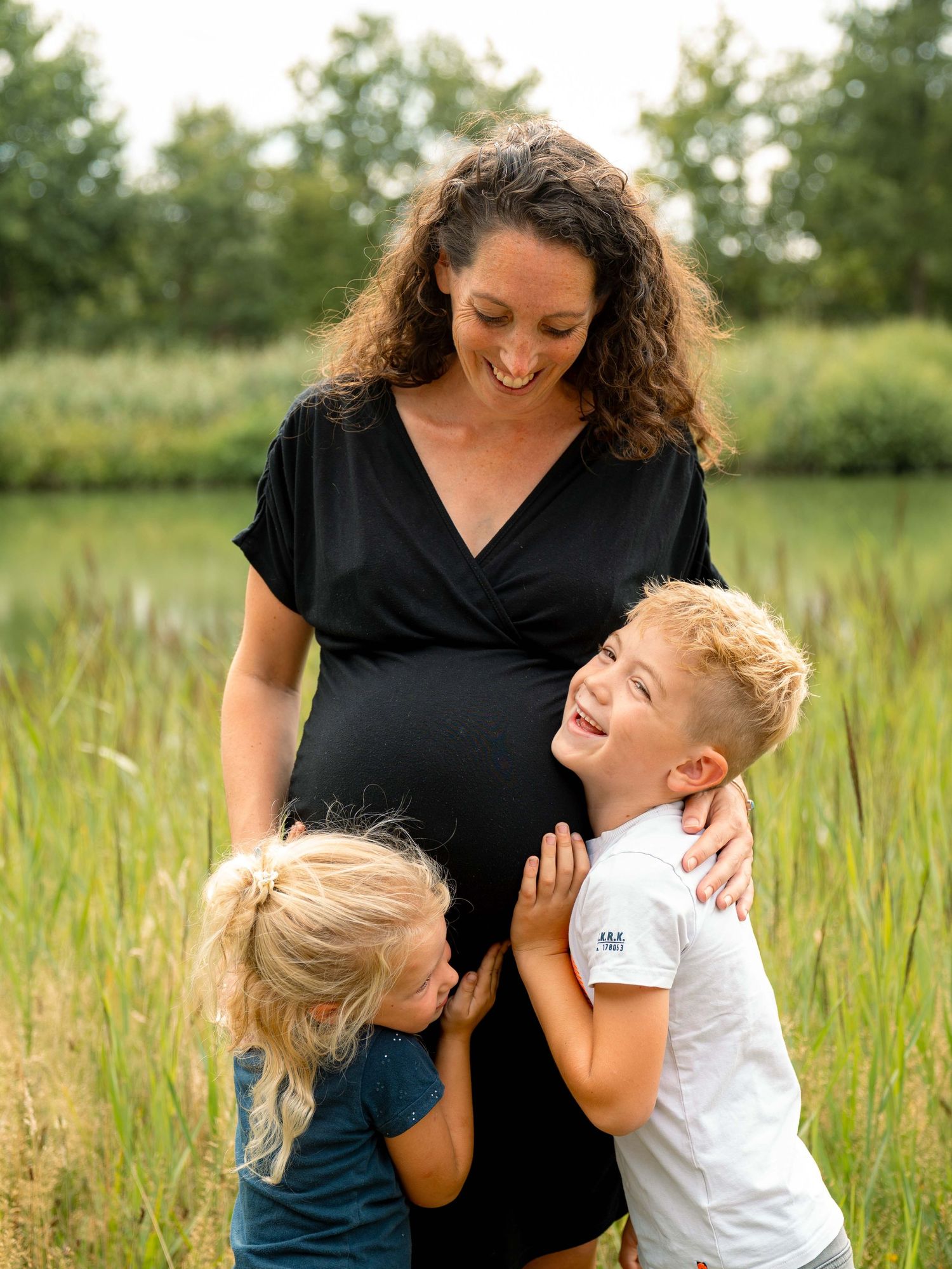 Zwangerschaps fotoshootshoot, zwangerschapsfotografie in Kelpen-Oler