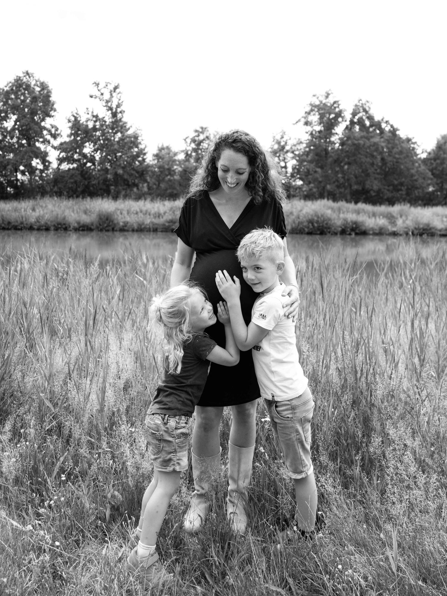 Zwangerschaps fotoshoot, zwangerschapsfotografie in Kelpen-Oler
