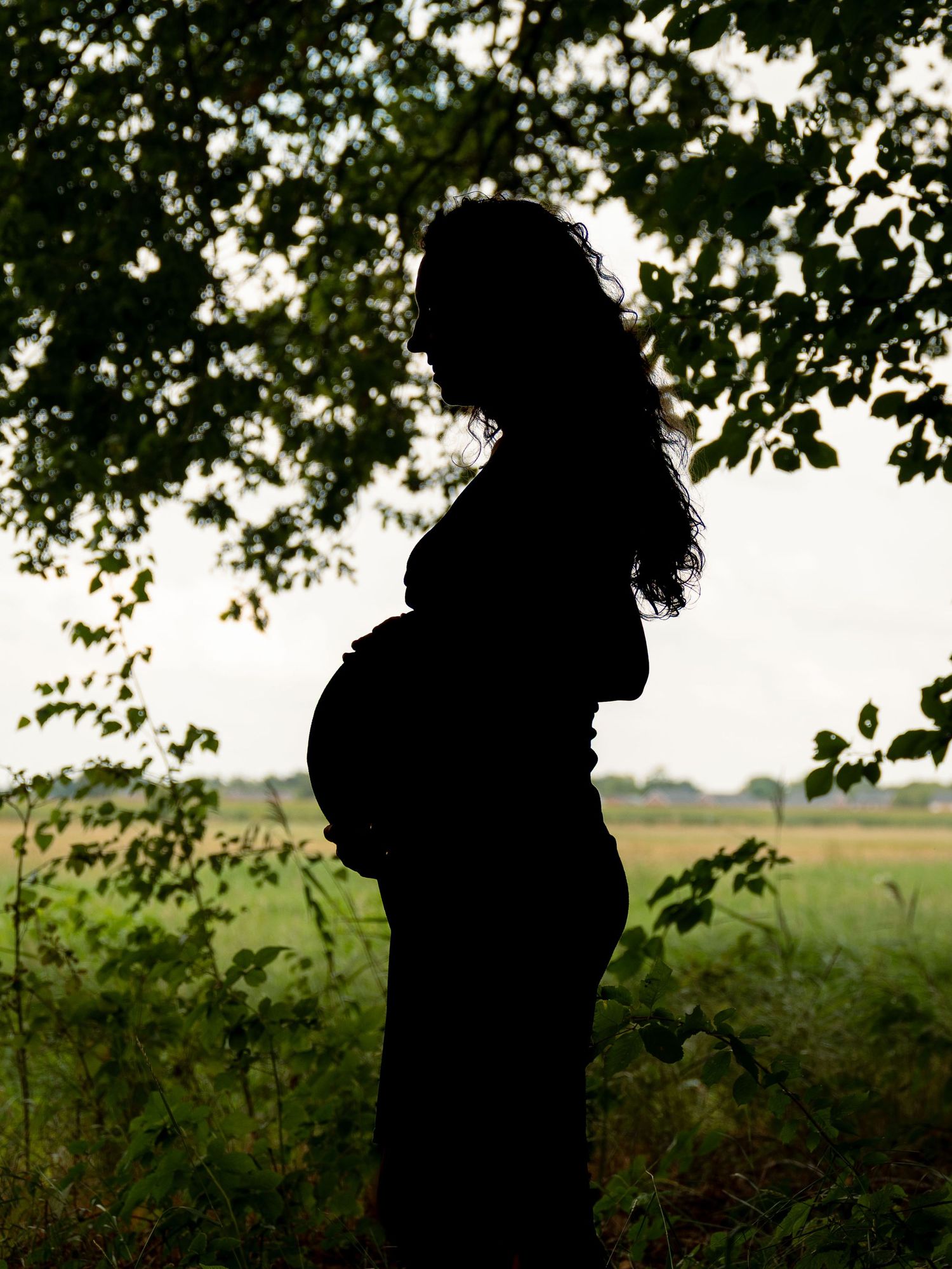 Zwangerschaps fotoshootshoot, zwangerschapsfotografie in Kelpen-Oler