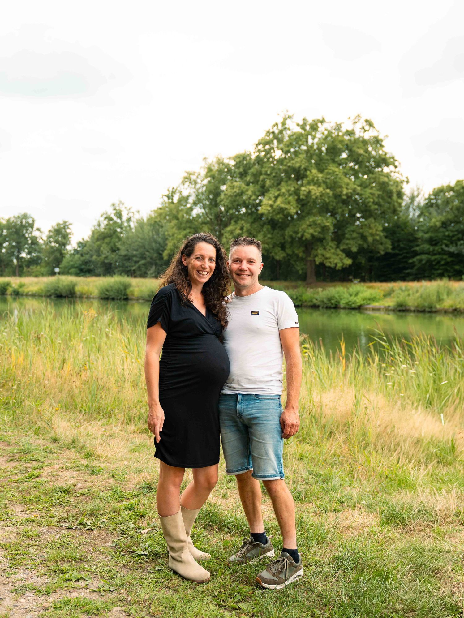 Zwangerschaps fotoshoot, zwangerschapsfotografie in Kelpen-Oler