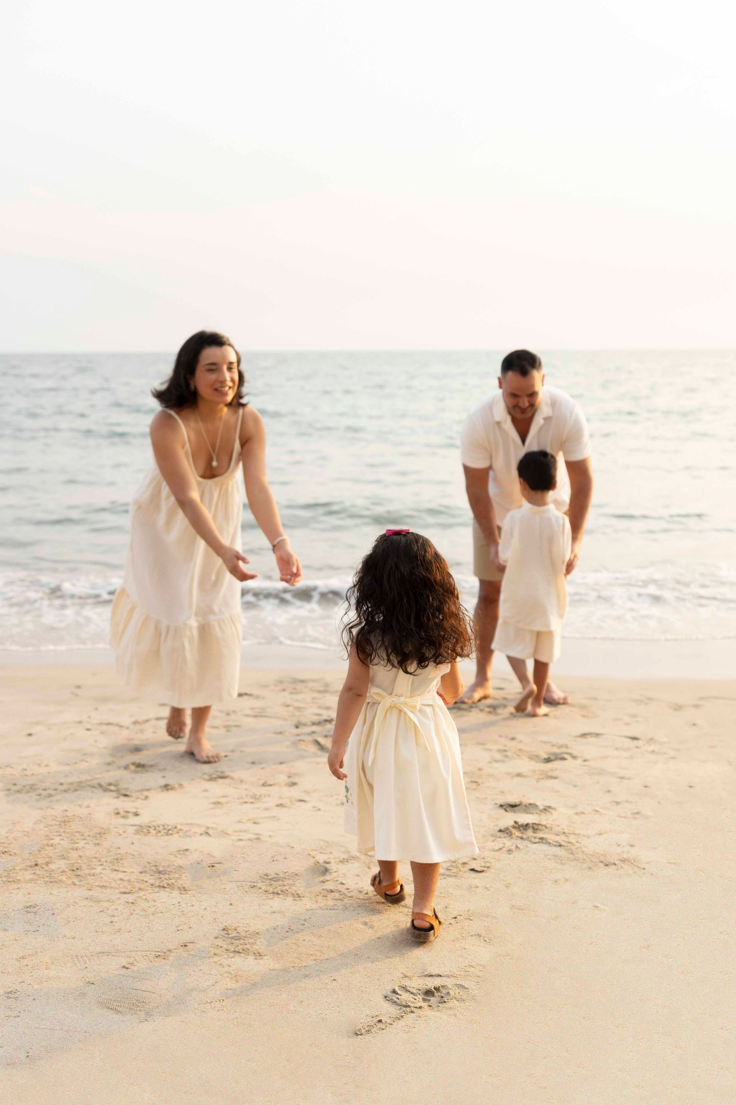 Family beach photography session in Bucerías, Mexico