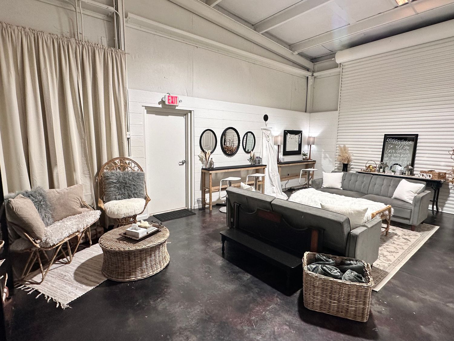 Elegant bridal suite with makeup stations at Sanctuaire Atelier.