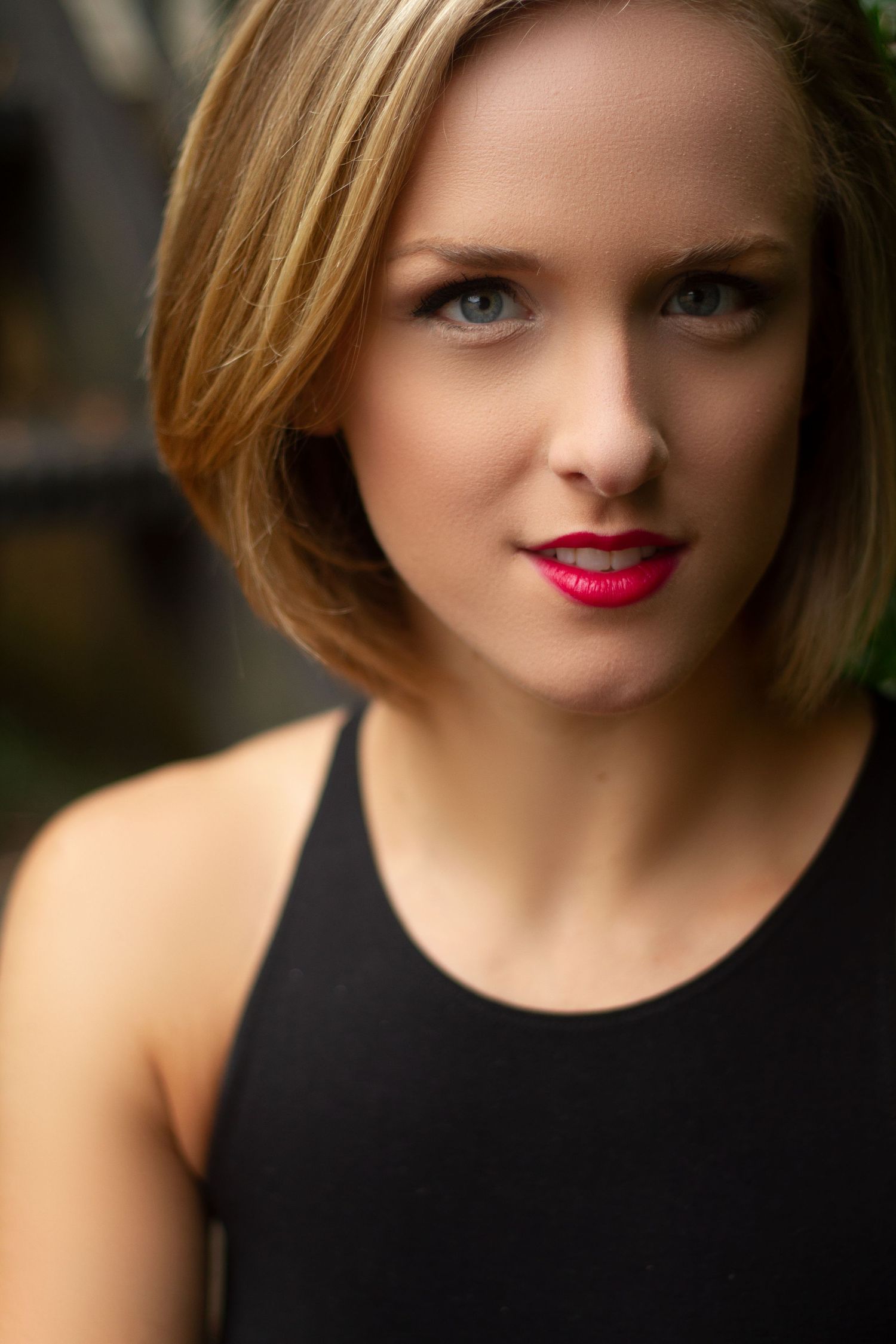 female headshot louisiana photographer