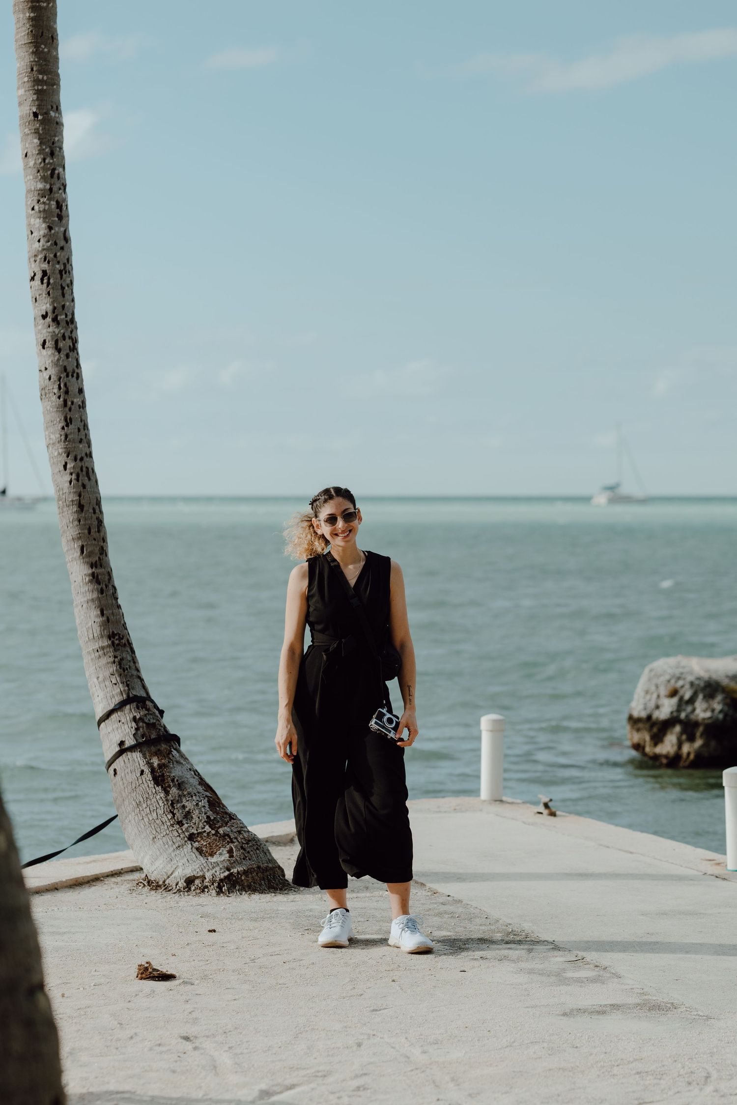 Oahu wedding photographer, Honolulu wedding photographer, documentary style wedding photographer , dreamy nostalgic wedding photography,