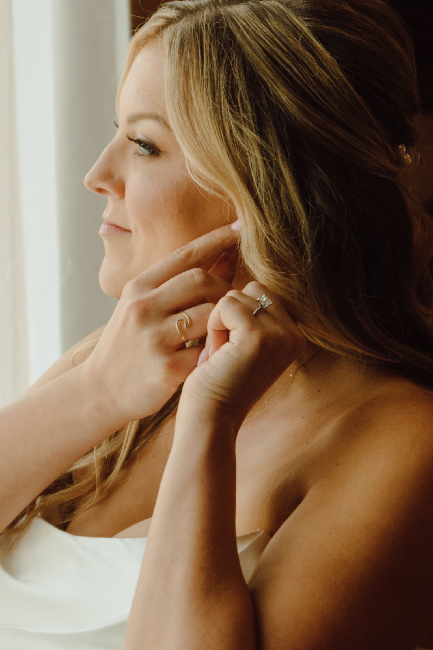 maui and Oahu hawaii wedding photographer, Colorado wedding, Documentary wedding photographer, hawaii elopement photographer, gloria Suarez