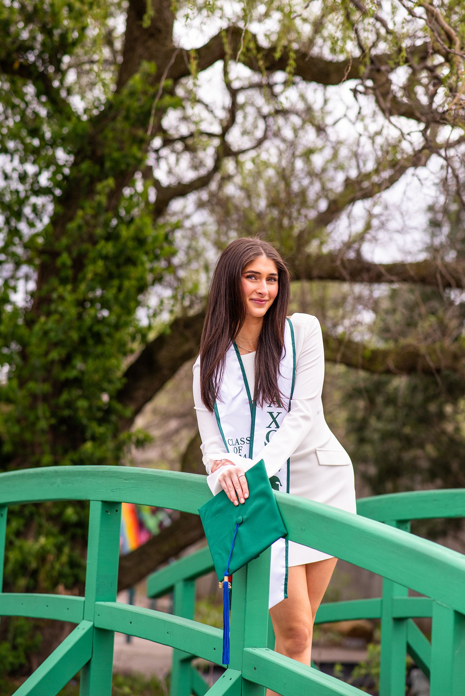 michigan state university cap and gown photos, michigan sorority grad photos, wayne state university grad photos
