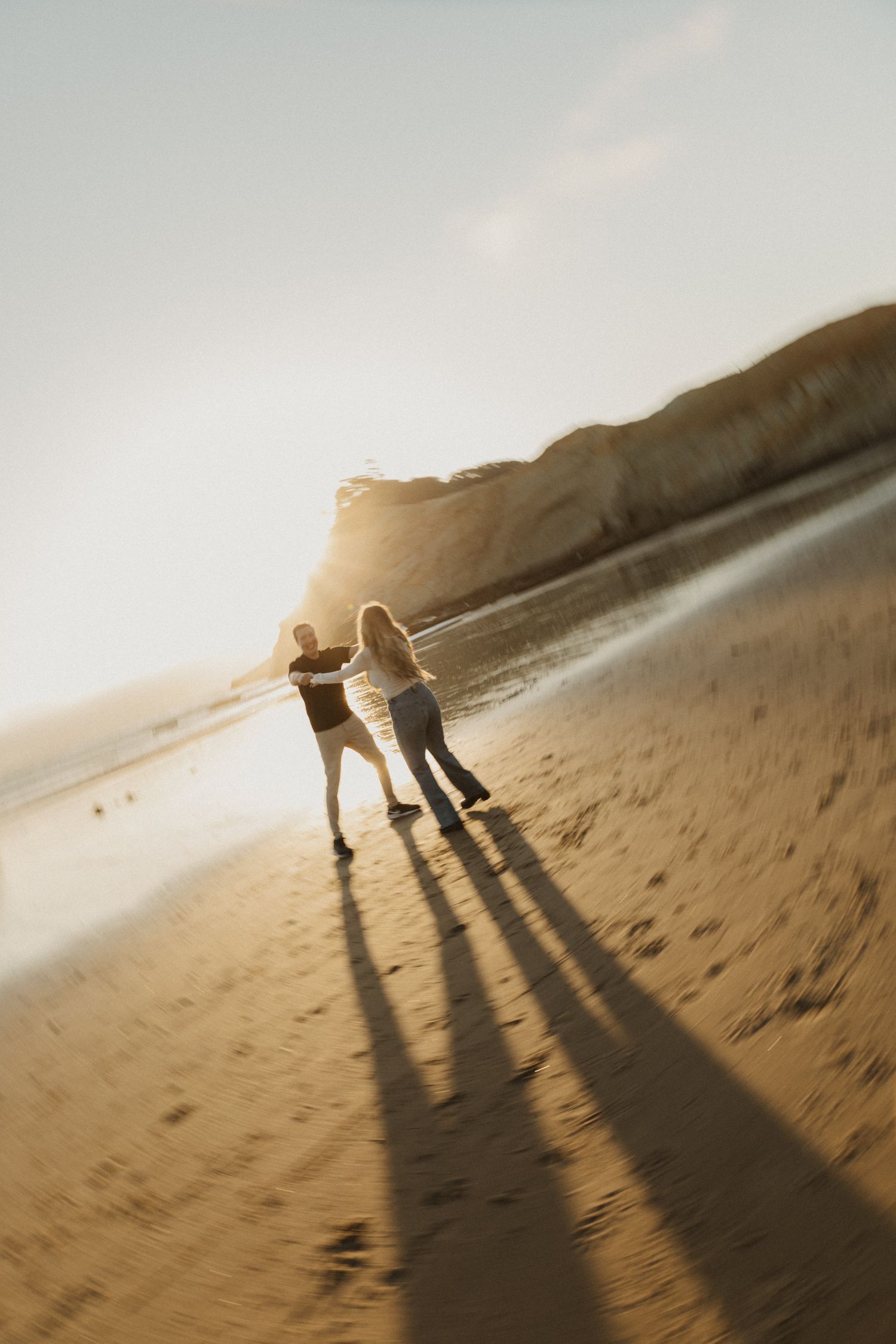 Oregon Coast couples session candid photography PNW