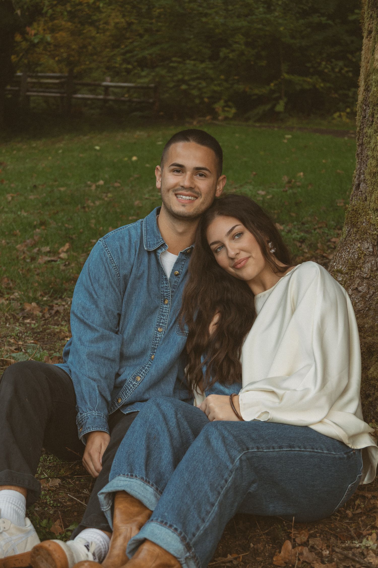 Portland area engagement photographer green PNW session