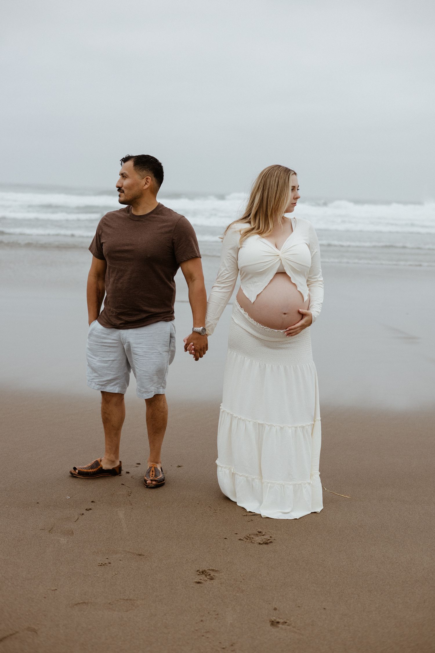 Oregon Couple ready to welcome there newest addition, maternity PNW