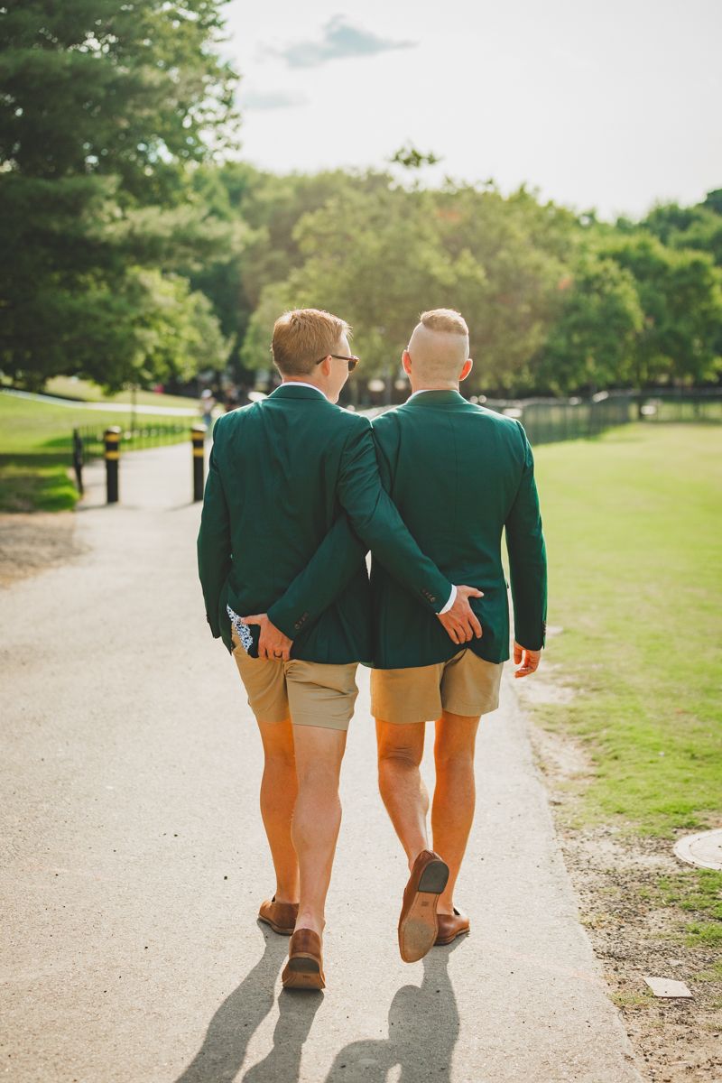 funny candid wedding photo