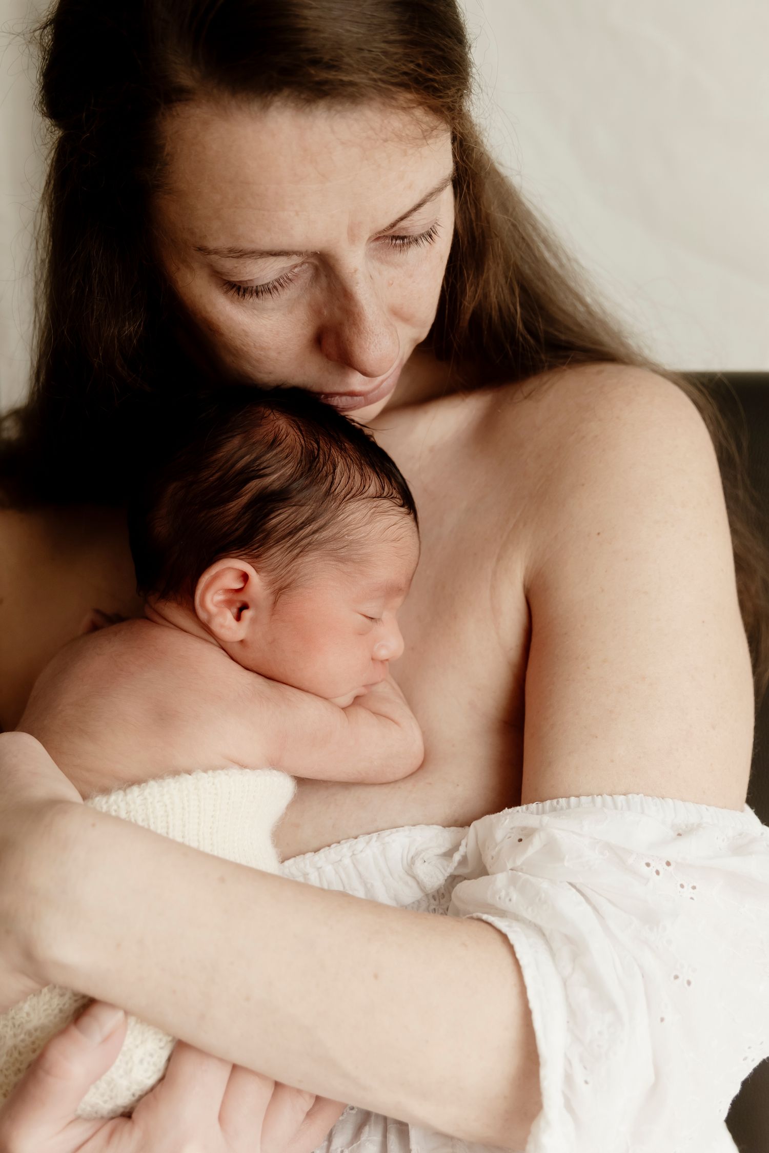 book an intimacy baby photography in Hornsby