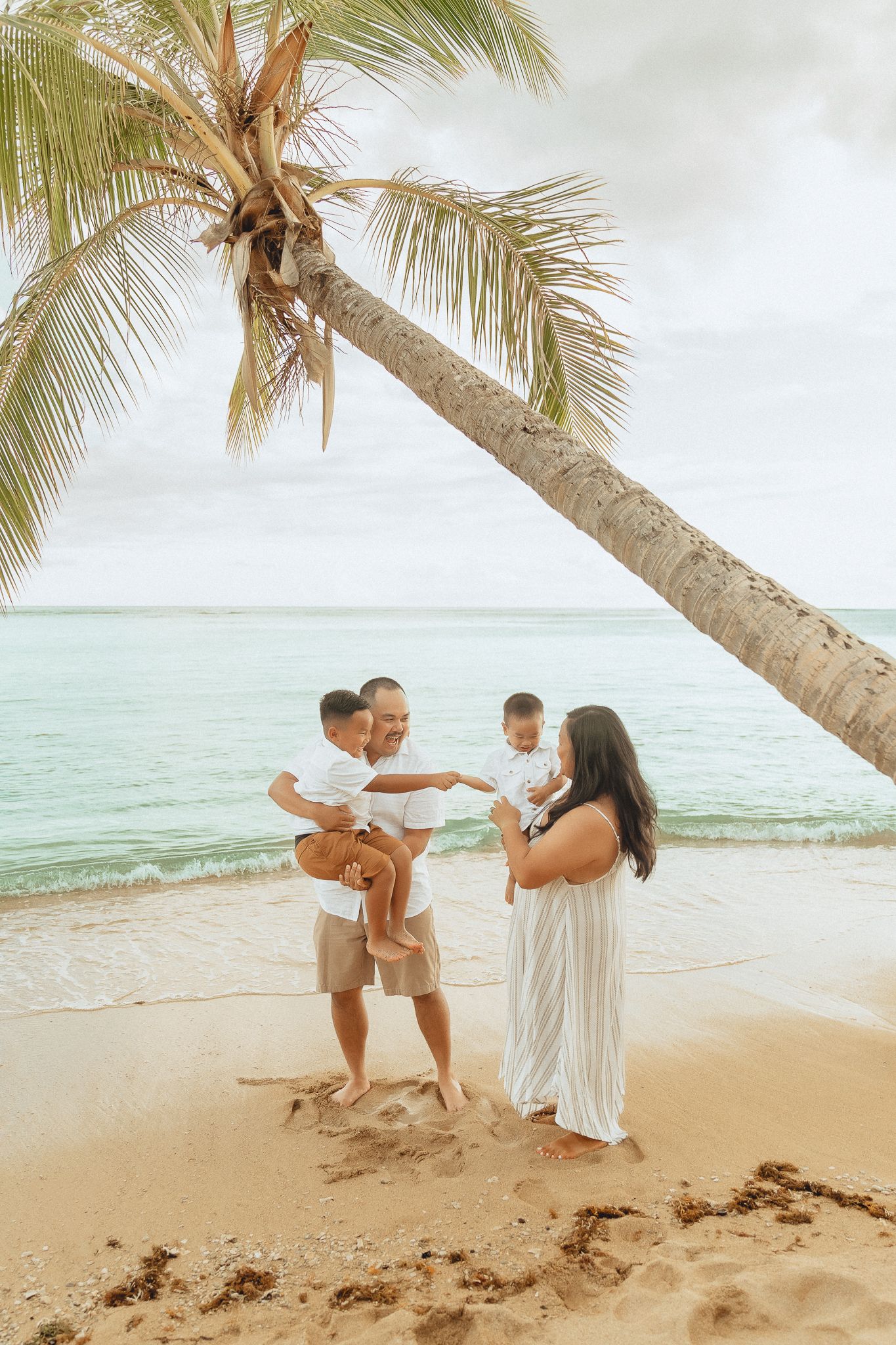A timeless family portraits El Paso Texas, by Gabriela Vreeland Photography