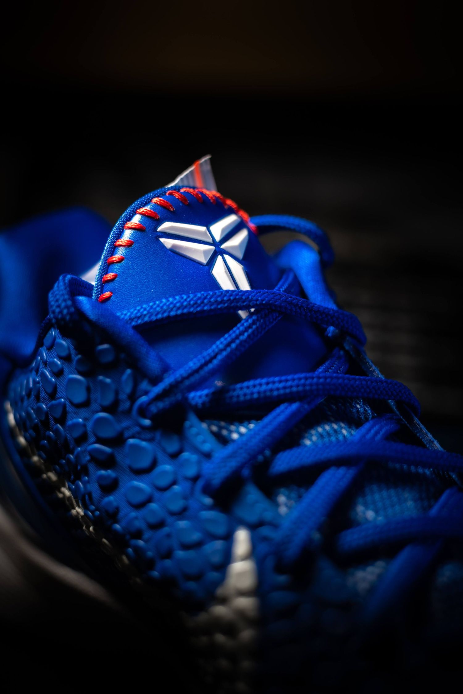 kobe bryant dodgers basketball shoe logo