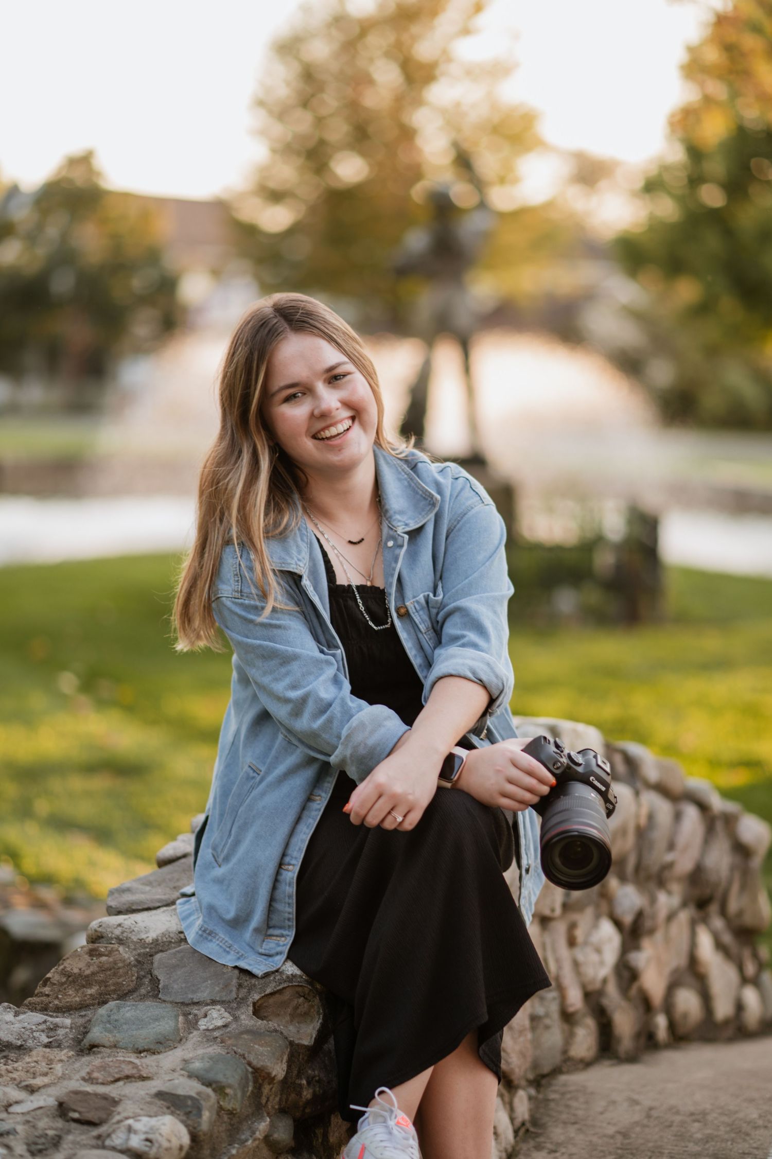 headshot photo of photographer & owner of CJ Creations, Carly Deeter.