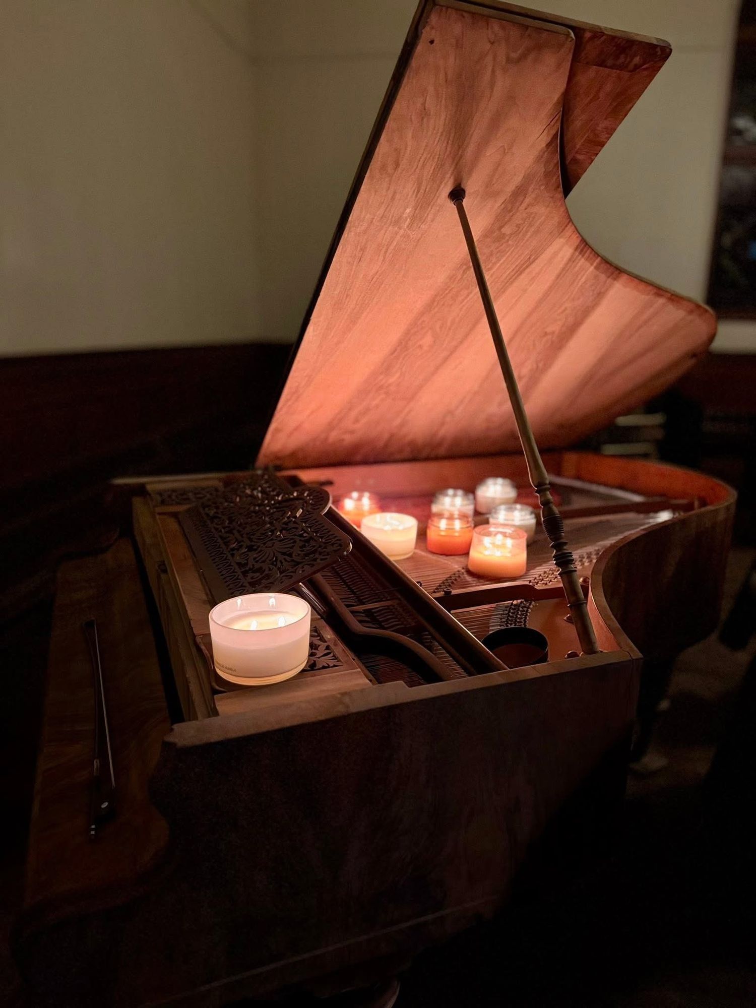 artistic visual poetry, piano, candlelight