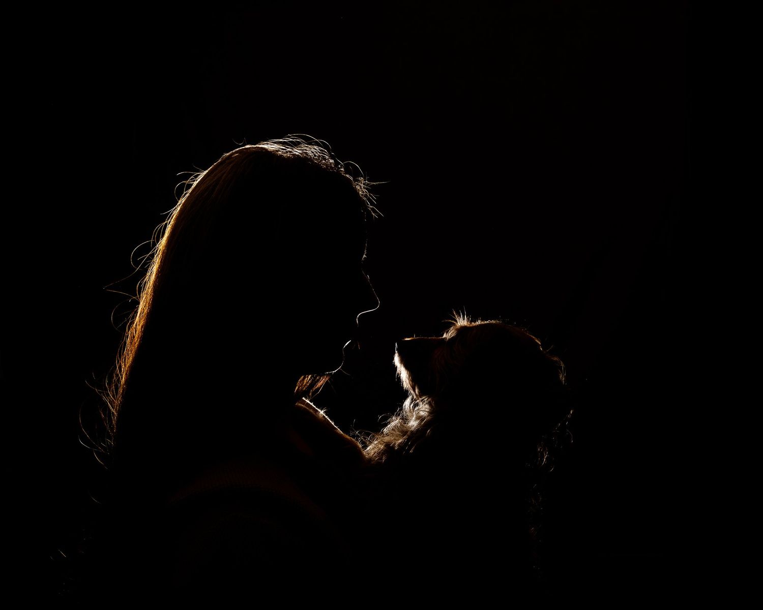 Portreefoto, siluett, fotosessioon stuudios