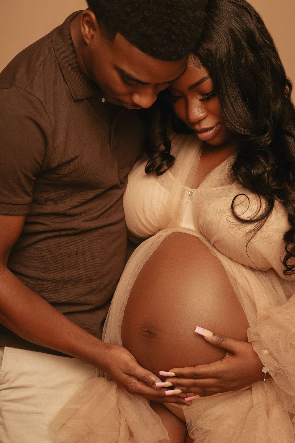 The Maternity Glow Studio Experience