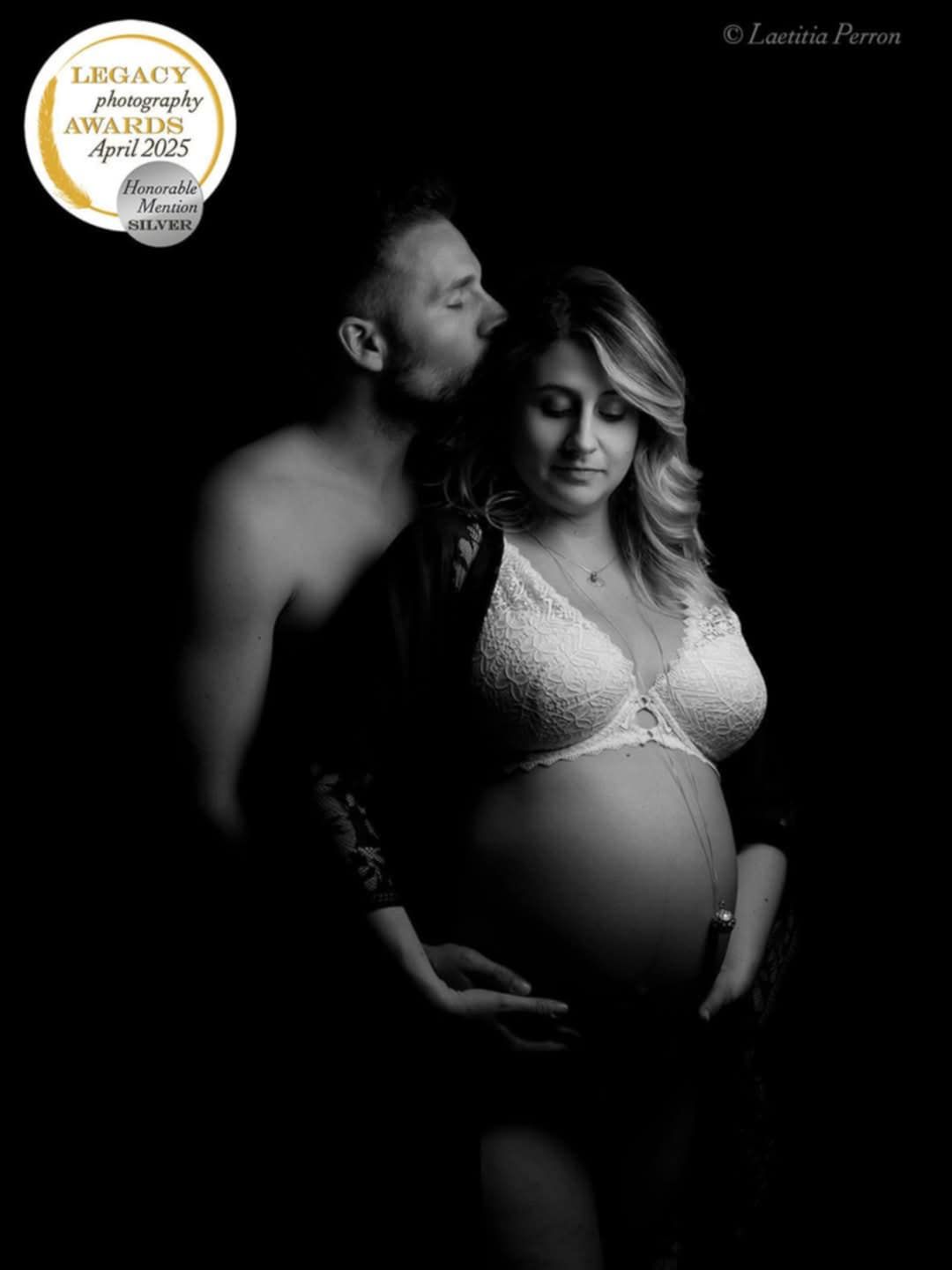 Photographe grossesse et naissance à Saâcy-sur-marne, seine et marne, proche de la Ferté-sous-jouarre.