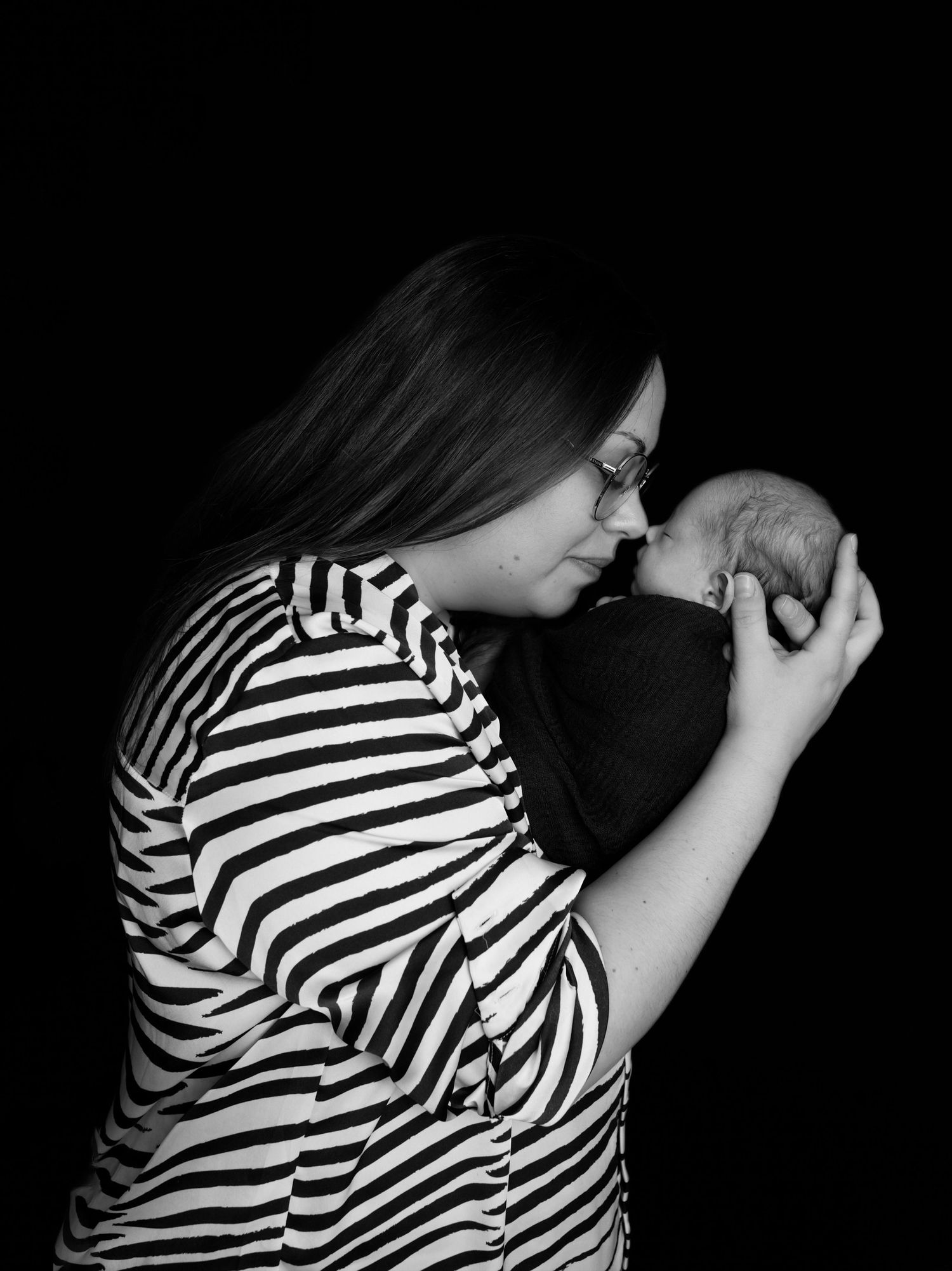 Photographe grossesse et naissance à Saâcy-sur-Marne, Seine-et-Marne — à moins d'une heure de Reims et de Meaux