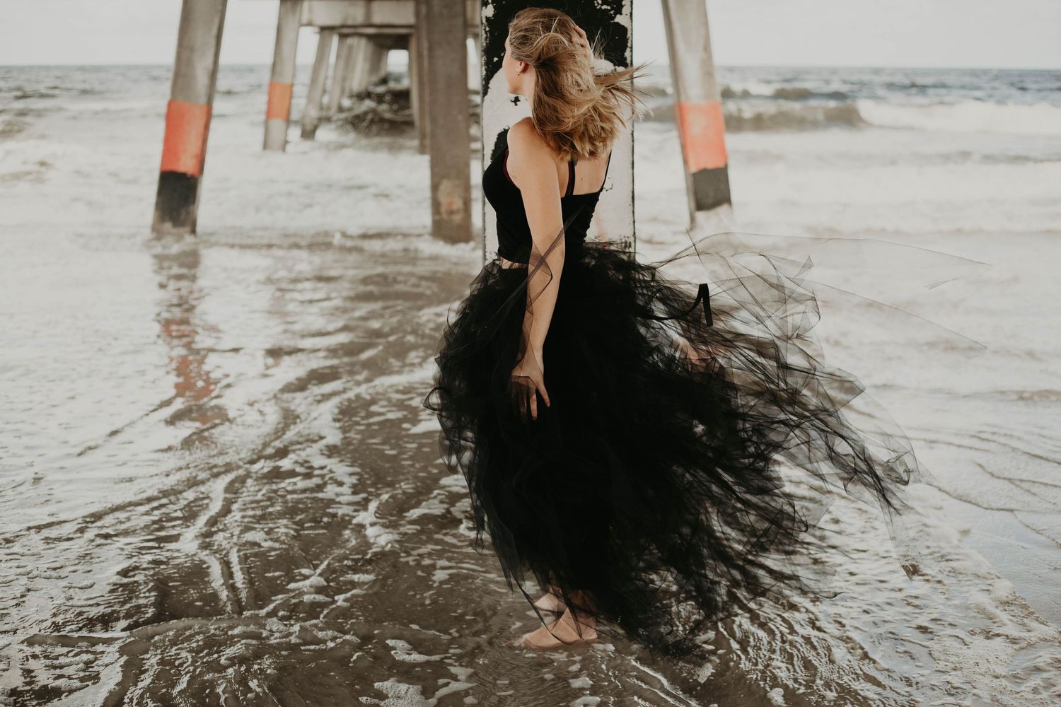 Styled photo session , Senior Photo session Jacksonville Beach Pier