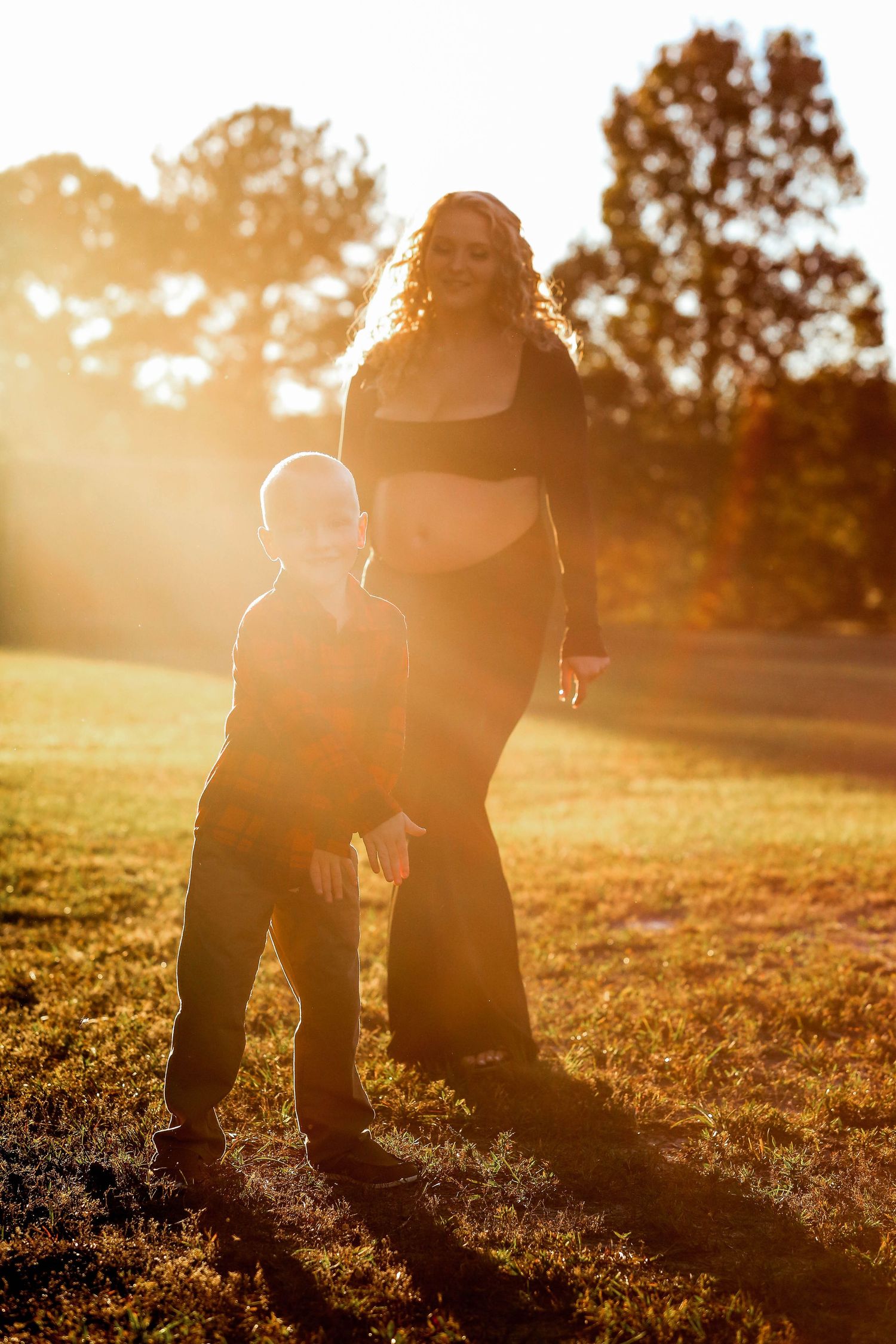 Maternity photography session at Camp Milton