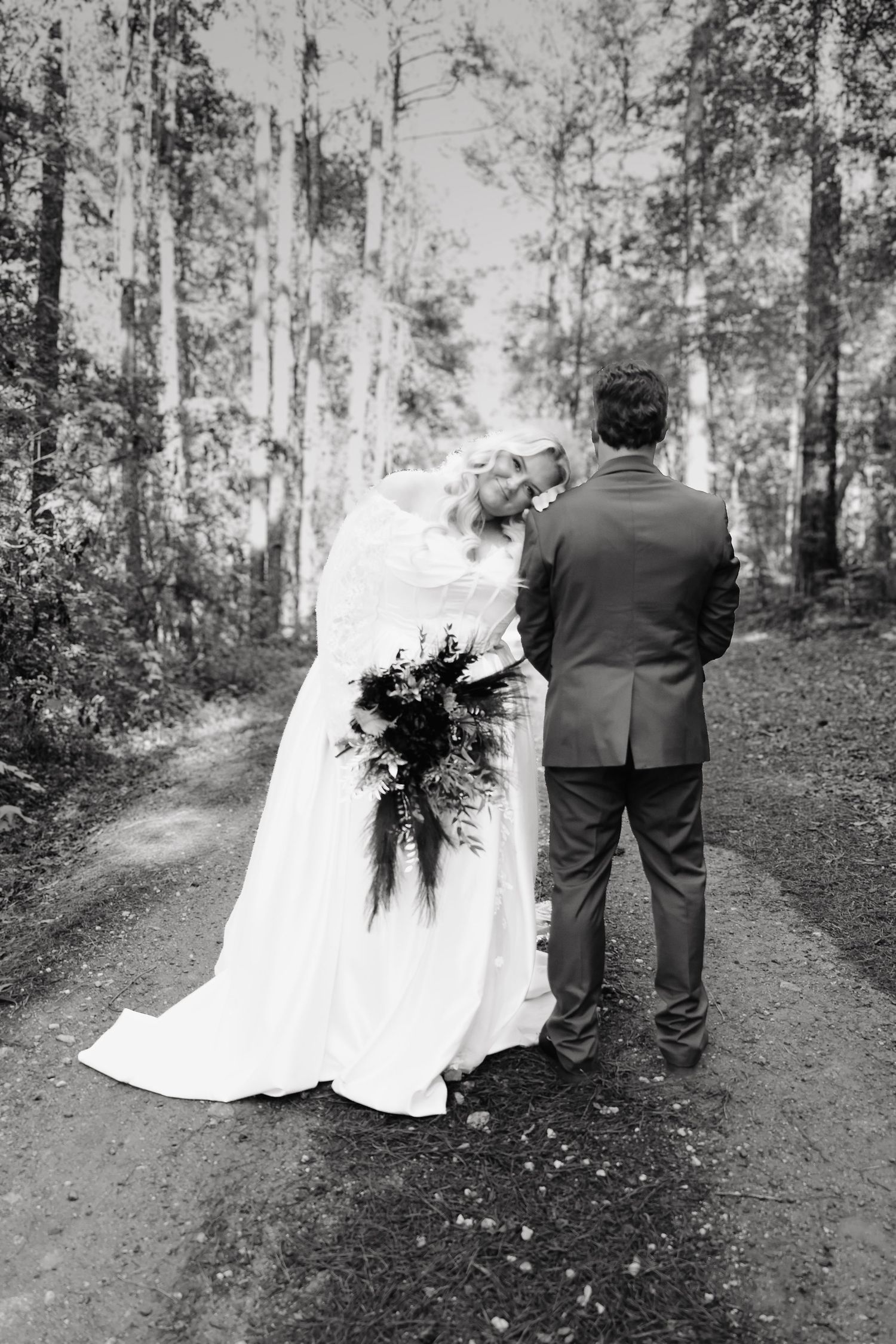 Bride and Groom at Valley View Wedding Venue