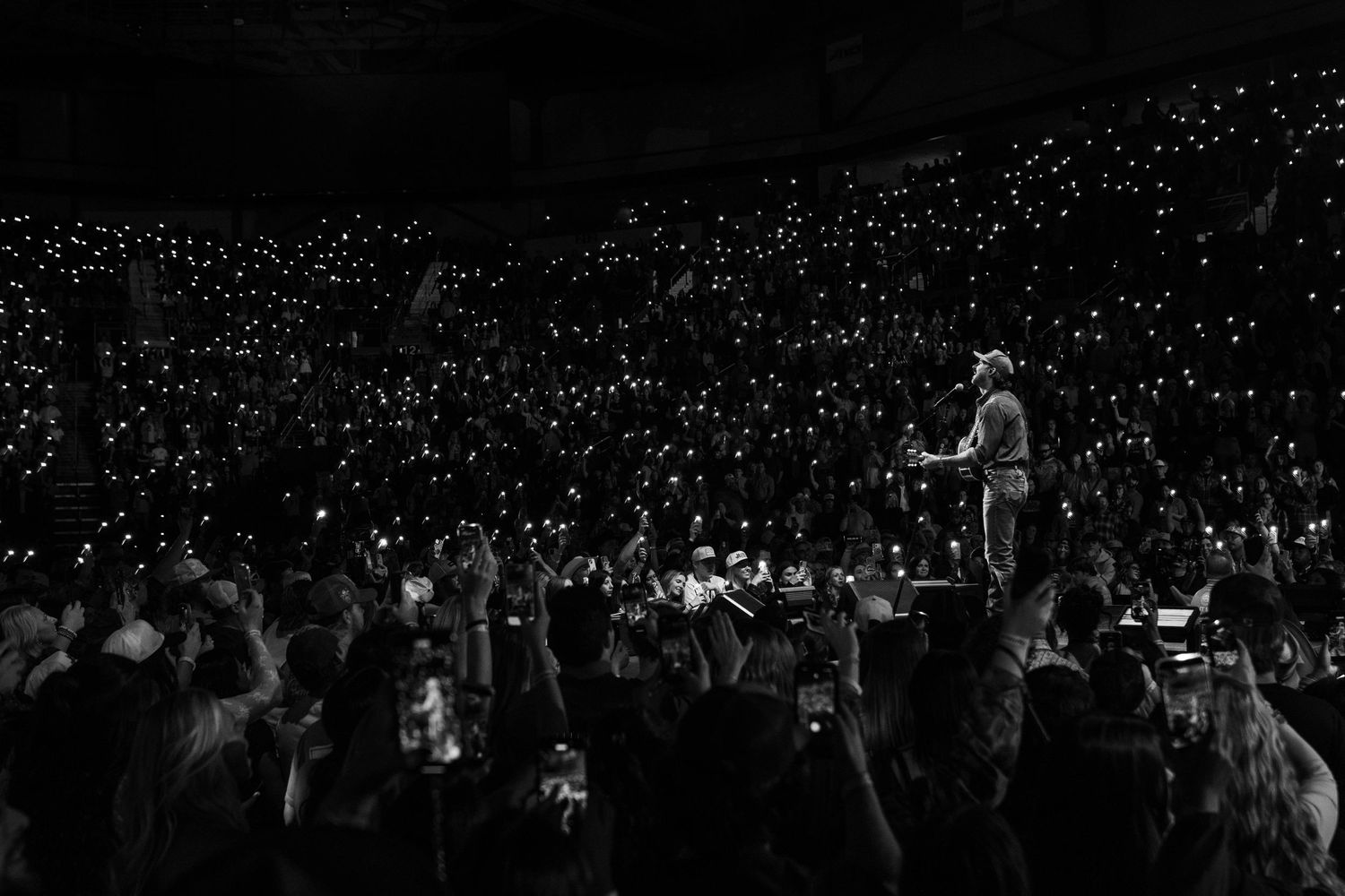 riley green tour photography