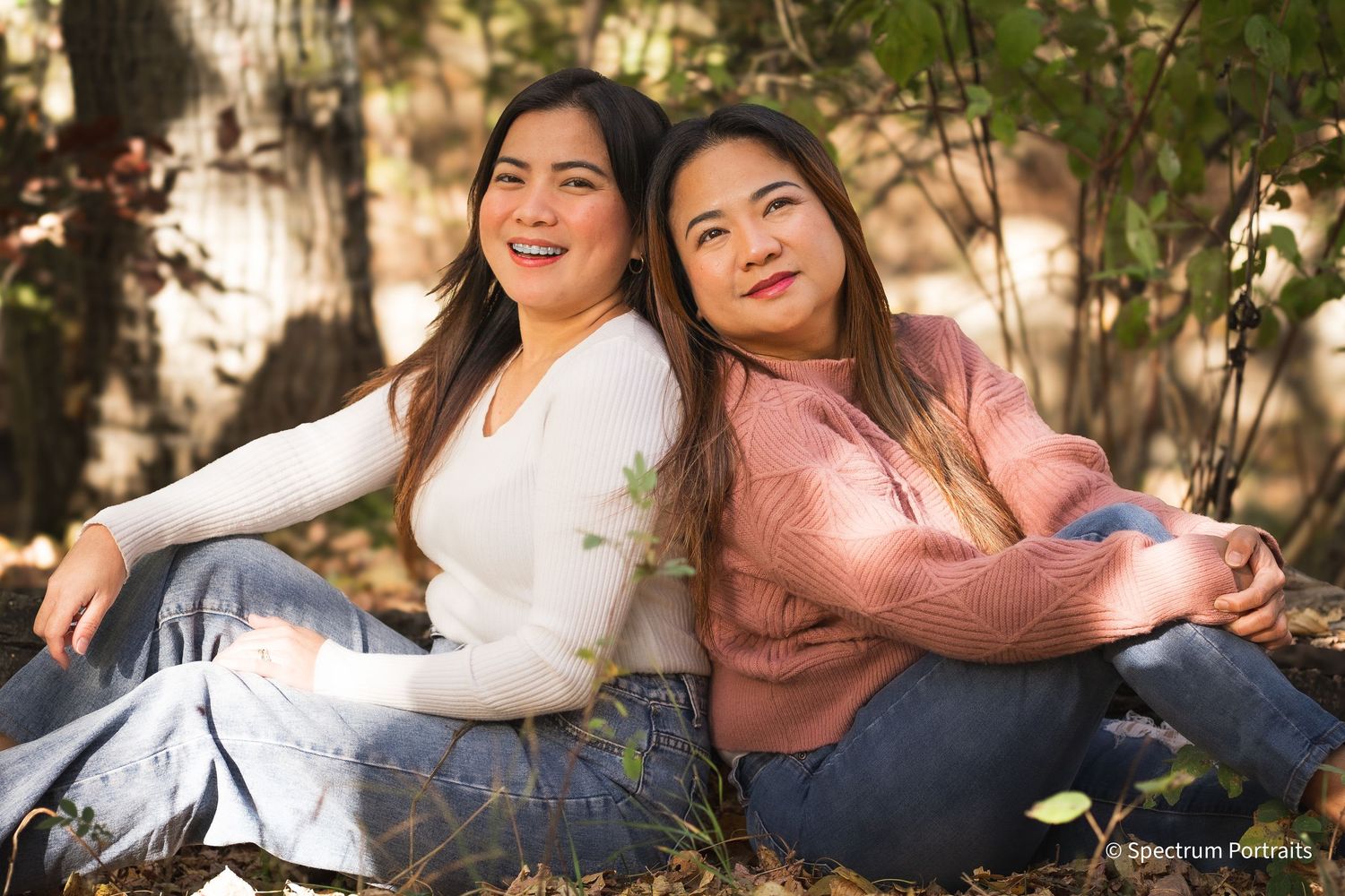 Edmonton family photographer for maternity, newborn, baby, and lifestyle family photography.