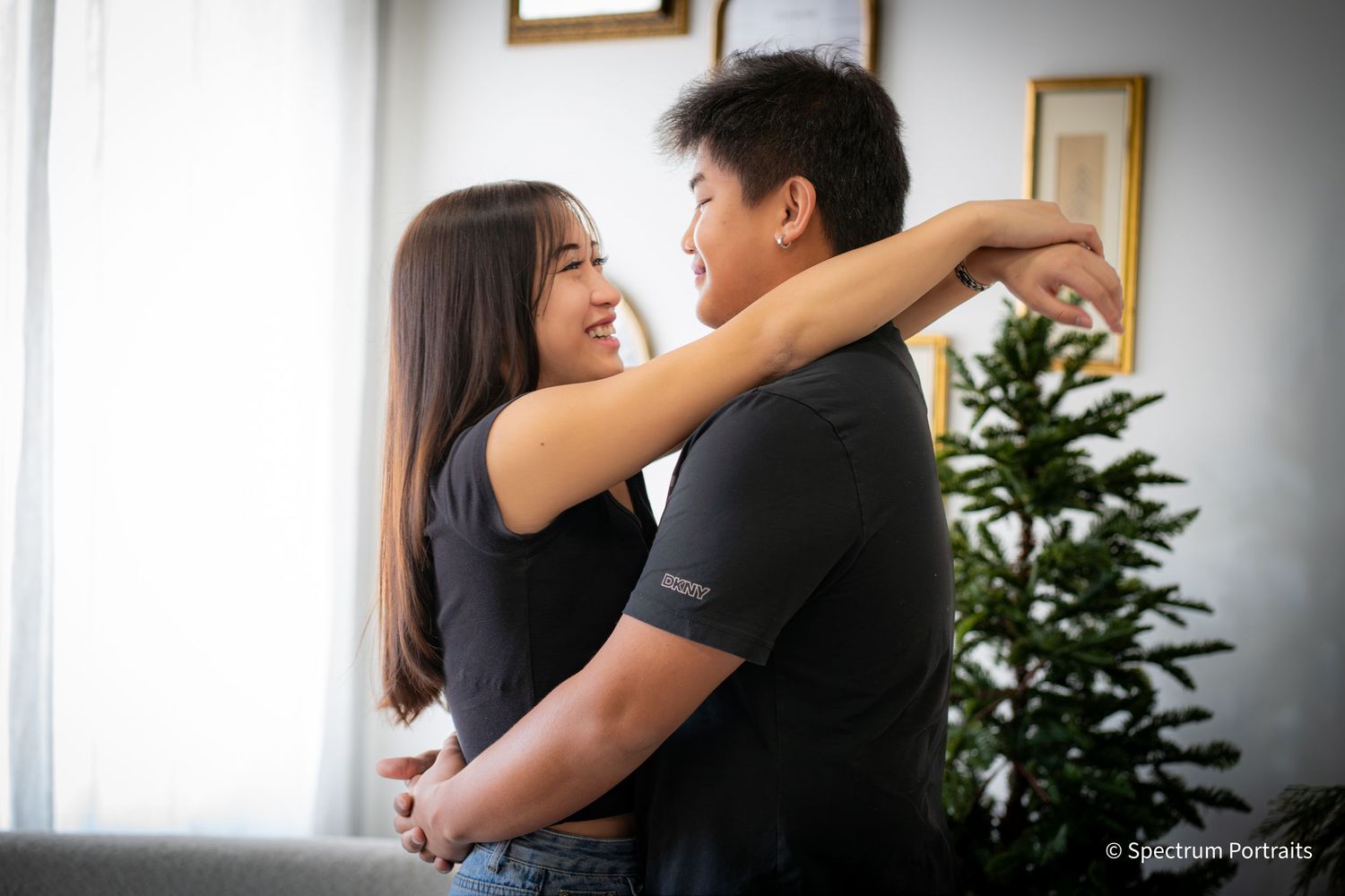Edmonton family photographer for maternity, newborn, baby, and lifestyle family photography.