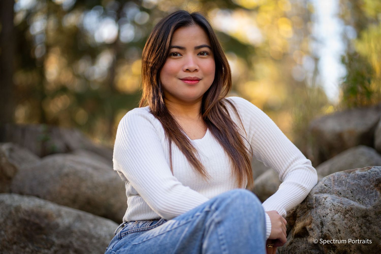 Edmonton family photographer for maternity, newborn, baby, and lifestyle family photography.