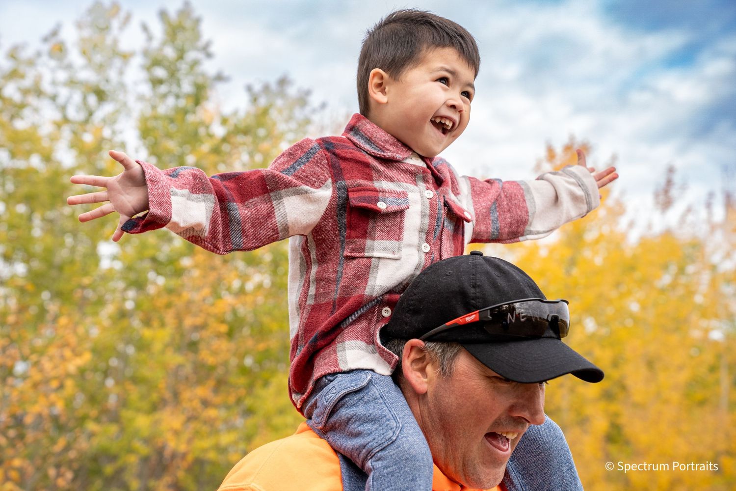 Edmonton family photographer for maternity, newborn, baby, and lifestyle family photography.